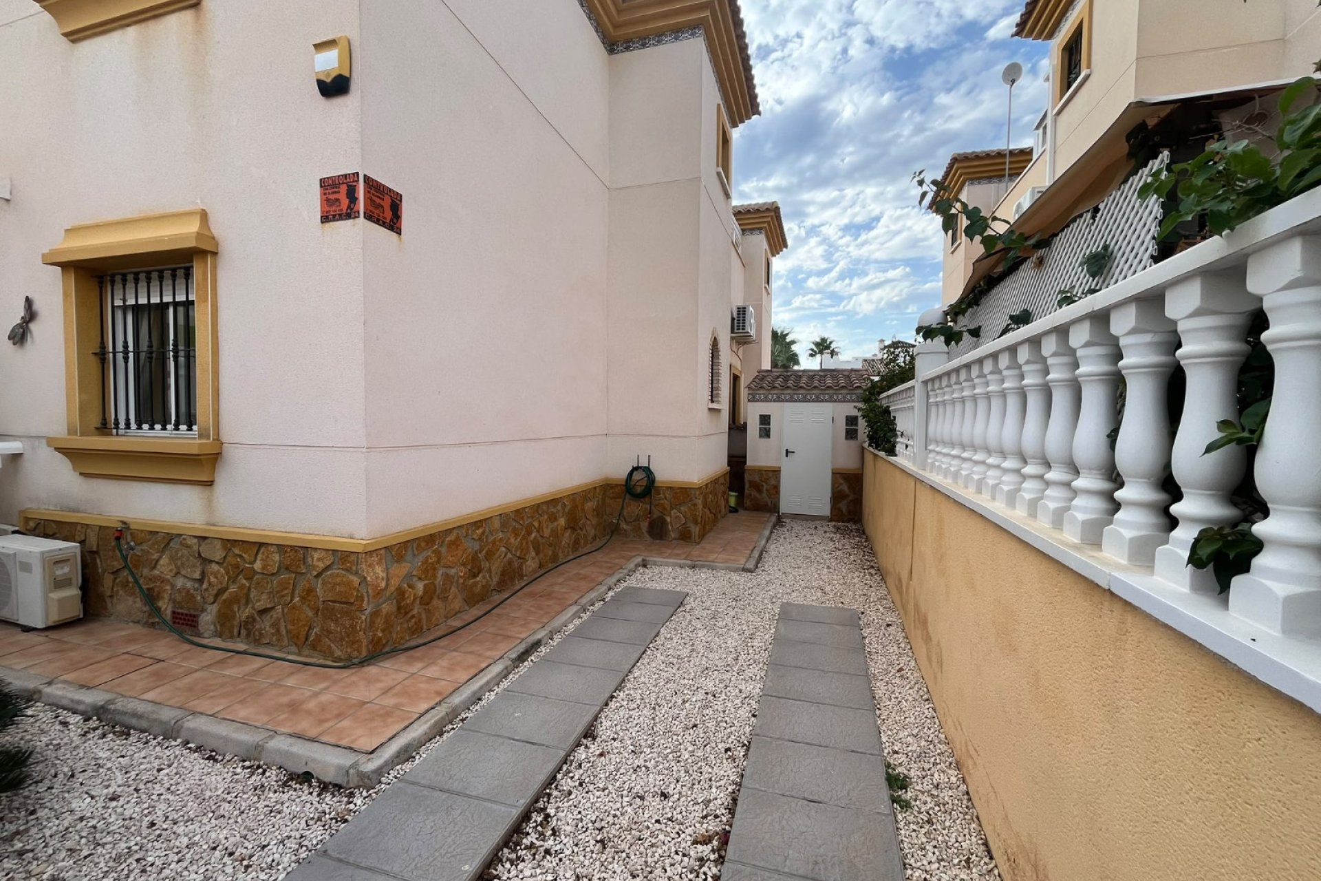 Reventa - Adosado -
Orihuela Costa - Villamartin