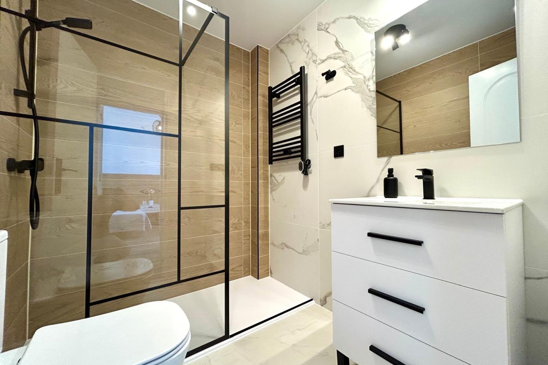 Reventa - Adosado -
Orihuela - Urbanización Perla del Mar