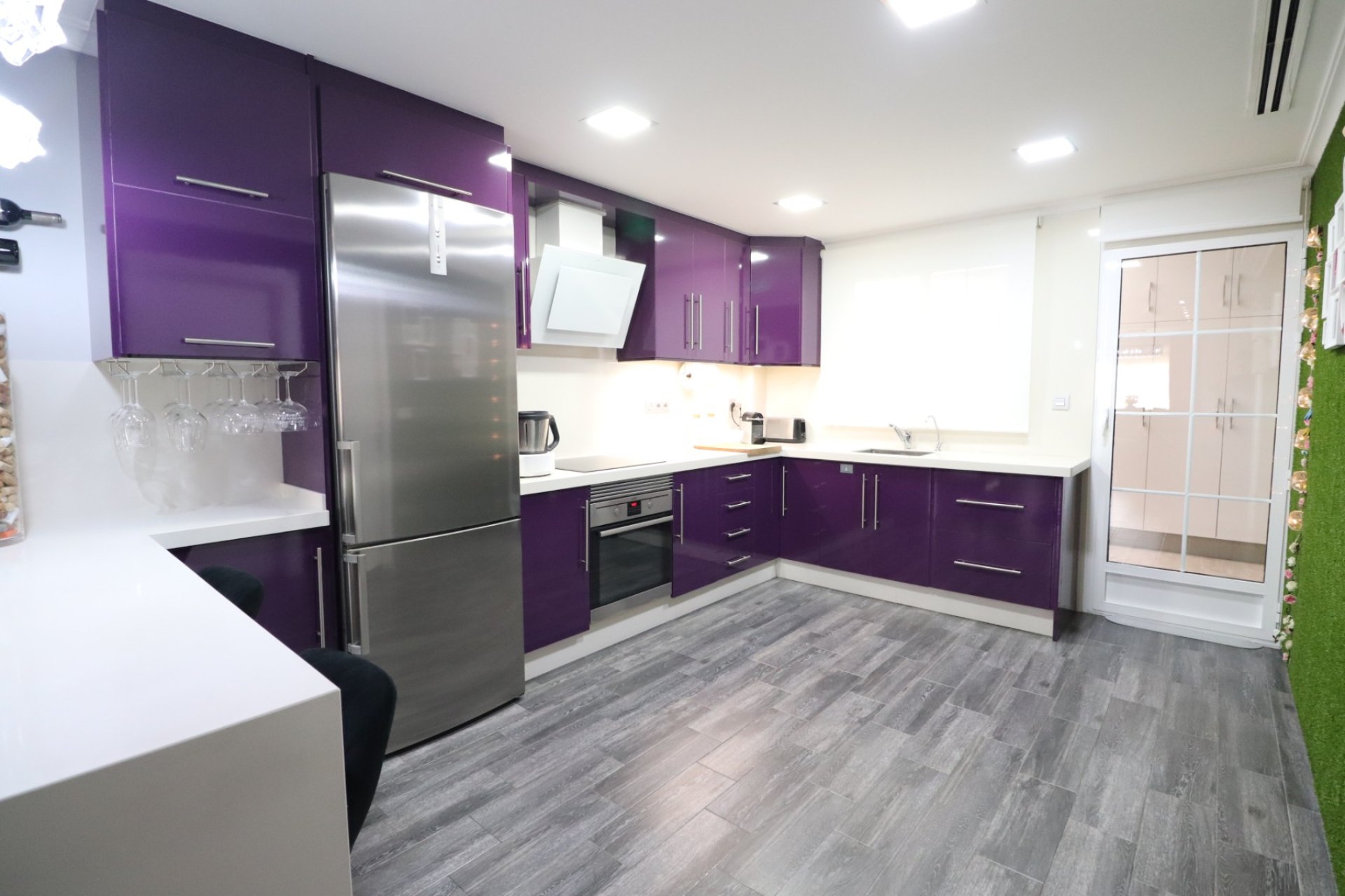 Reventa - Adosado -
Redovan - Redovan - Town