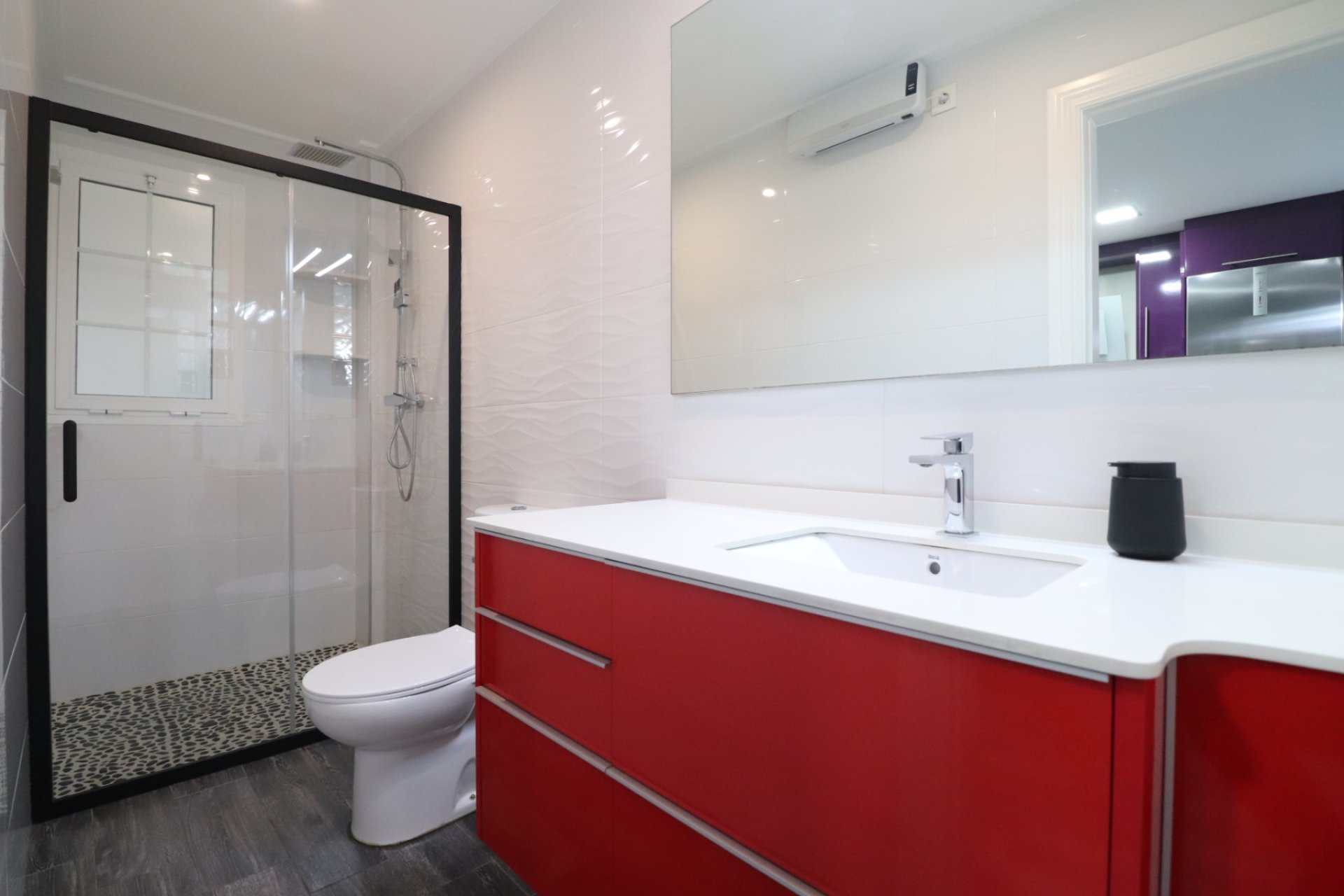 Reventa - Adosado -
Redovan - Redovan - Town