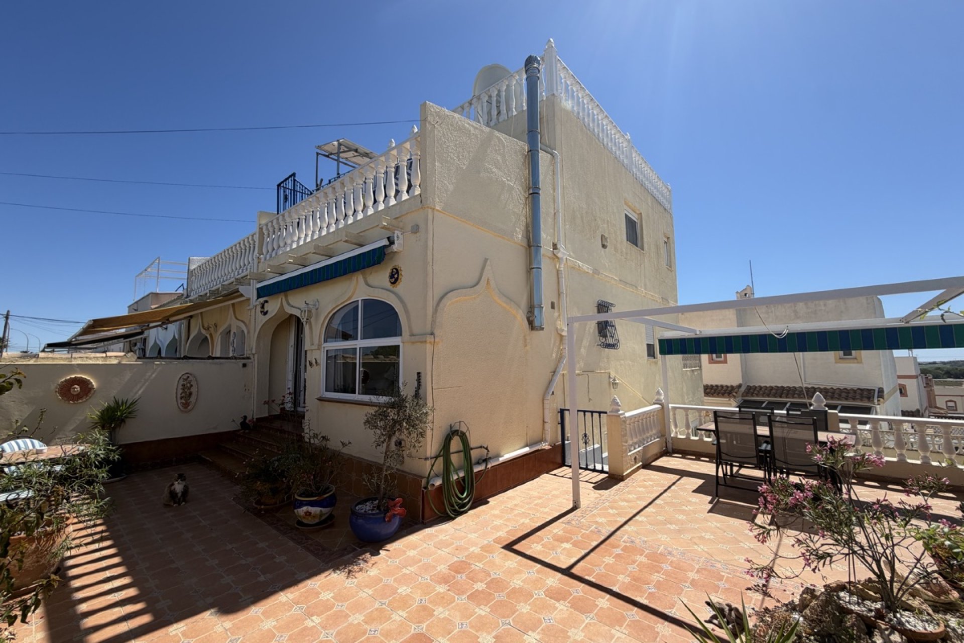 Reventa - Adosado -
San Miguel de Salinas - San Miguel - Town