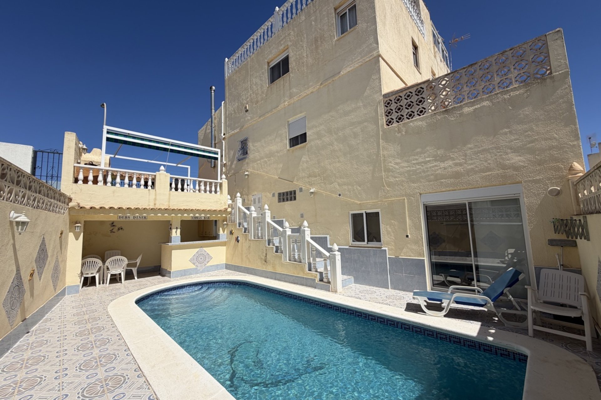 Reventa - Adosado -
San Miguel de Salinas - San Miguel - Town