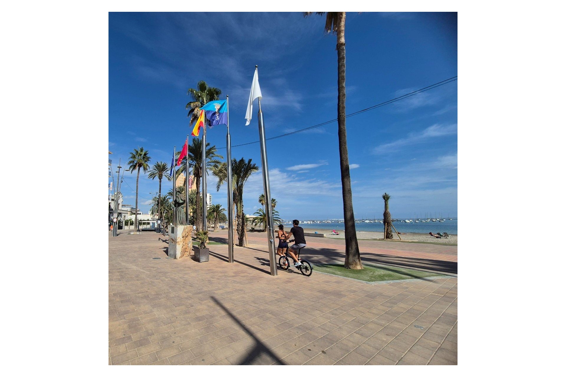 Reventa - Adosado -
Santiago de La Ribera - Santiago de La Ribera - Town