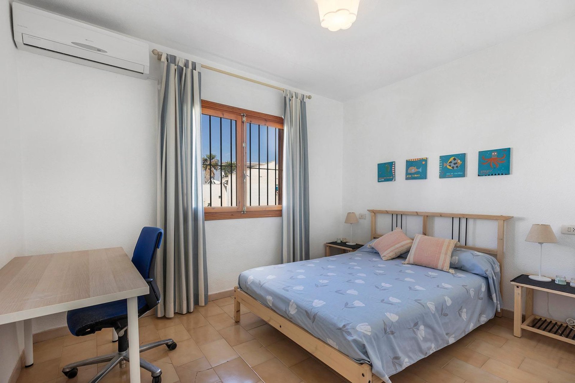 Reventa - Adosado -
Torrevieja - Calas Blancas