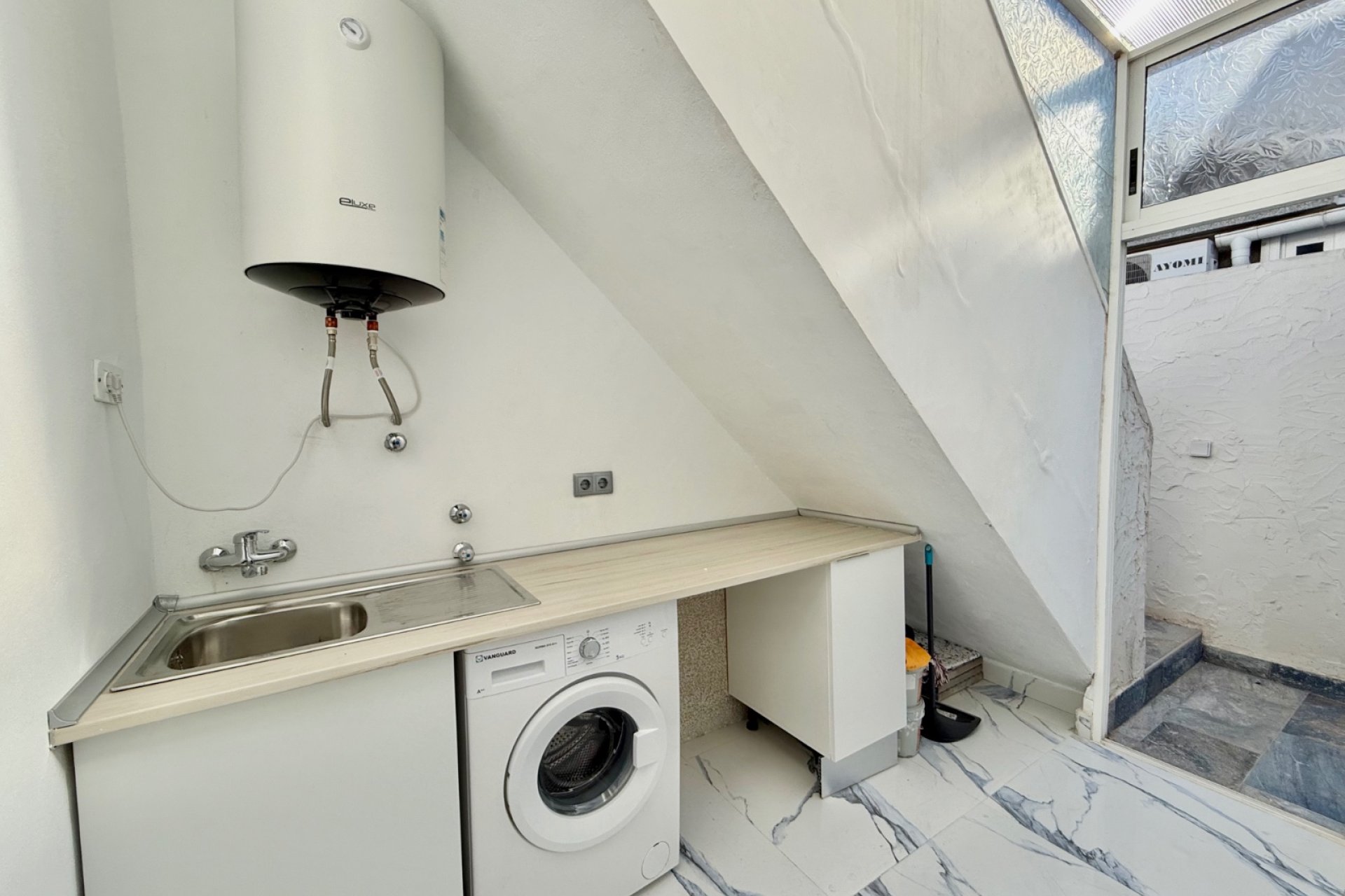 Reventa - Adosado -
Torrevieja - El Chaparral