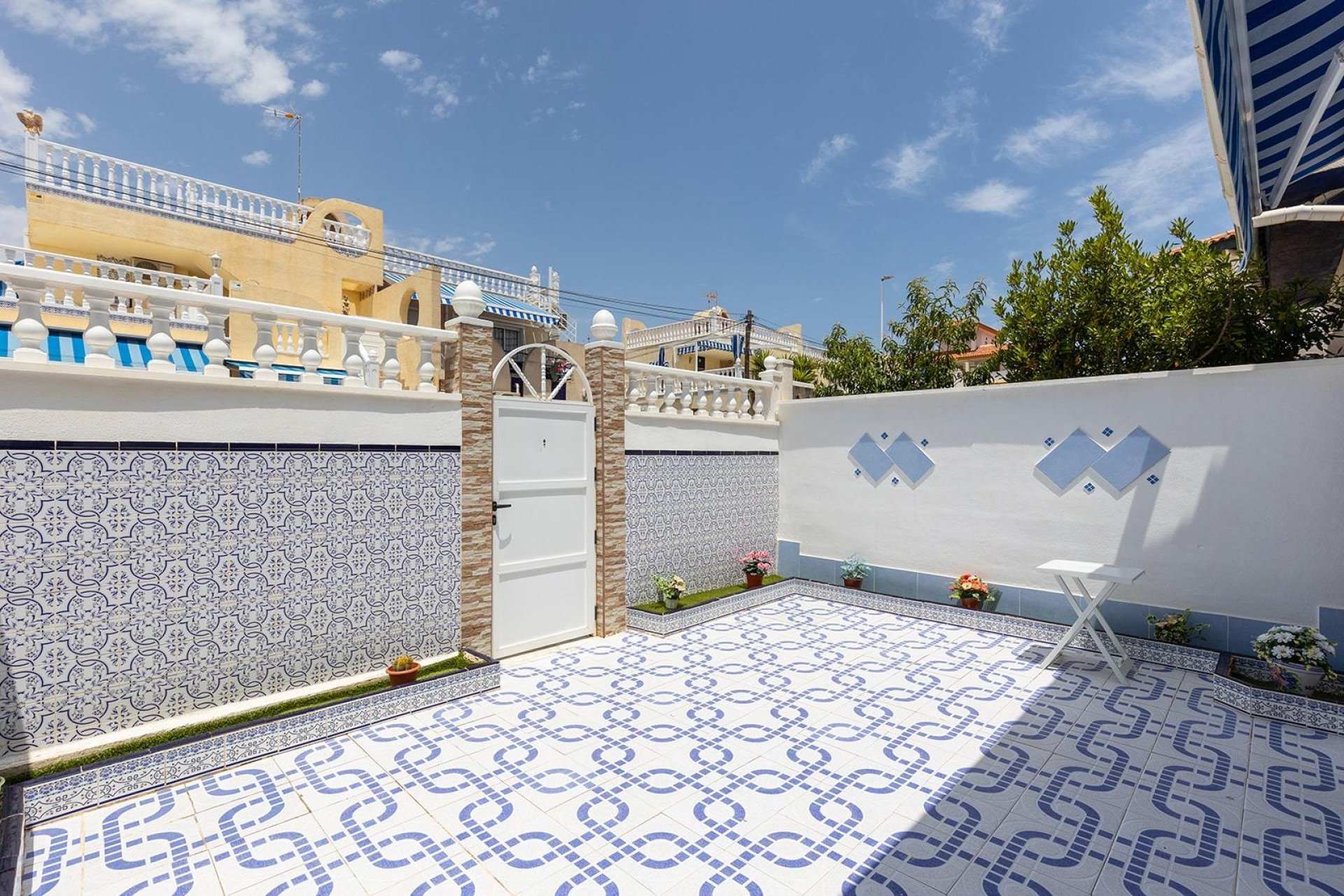 Reventa - Adosado -
Torrevieja - La Mata