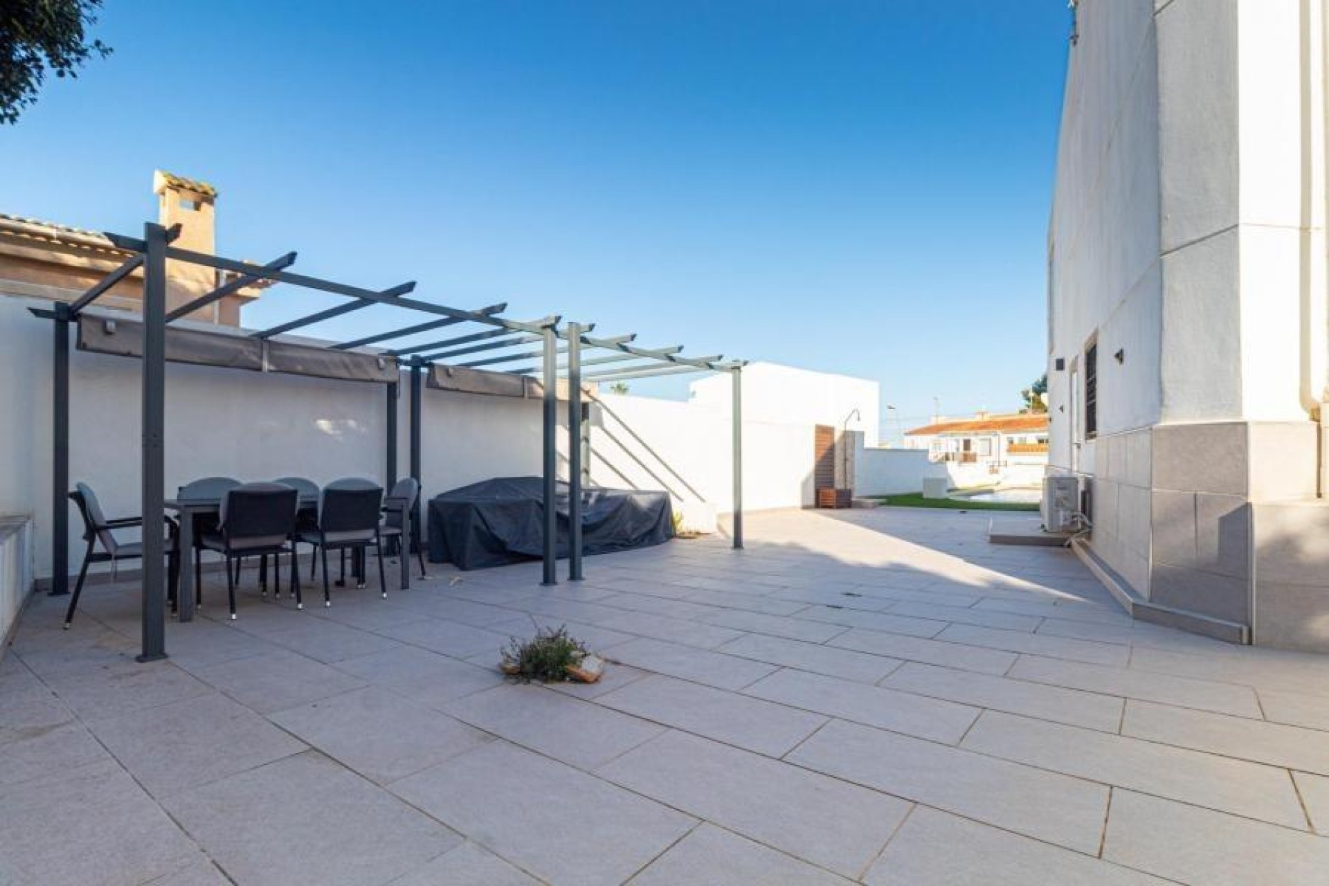 Reventa - Adosado -
Torrevieja - Los balcones