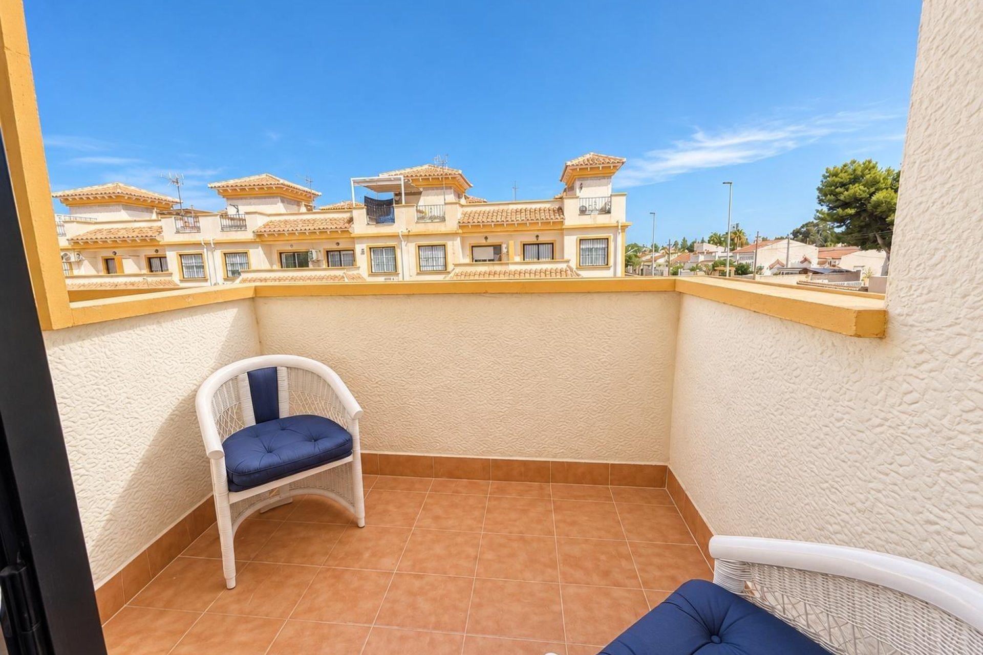 Reventa - Adosado -
Torrevieja - Torretas -La Siesta - El Limonar
