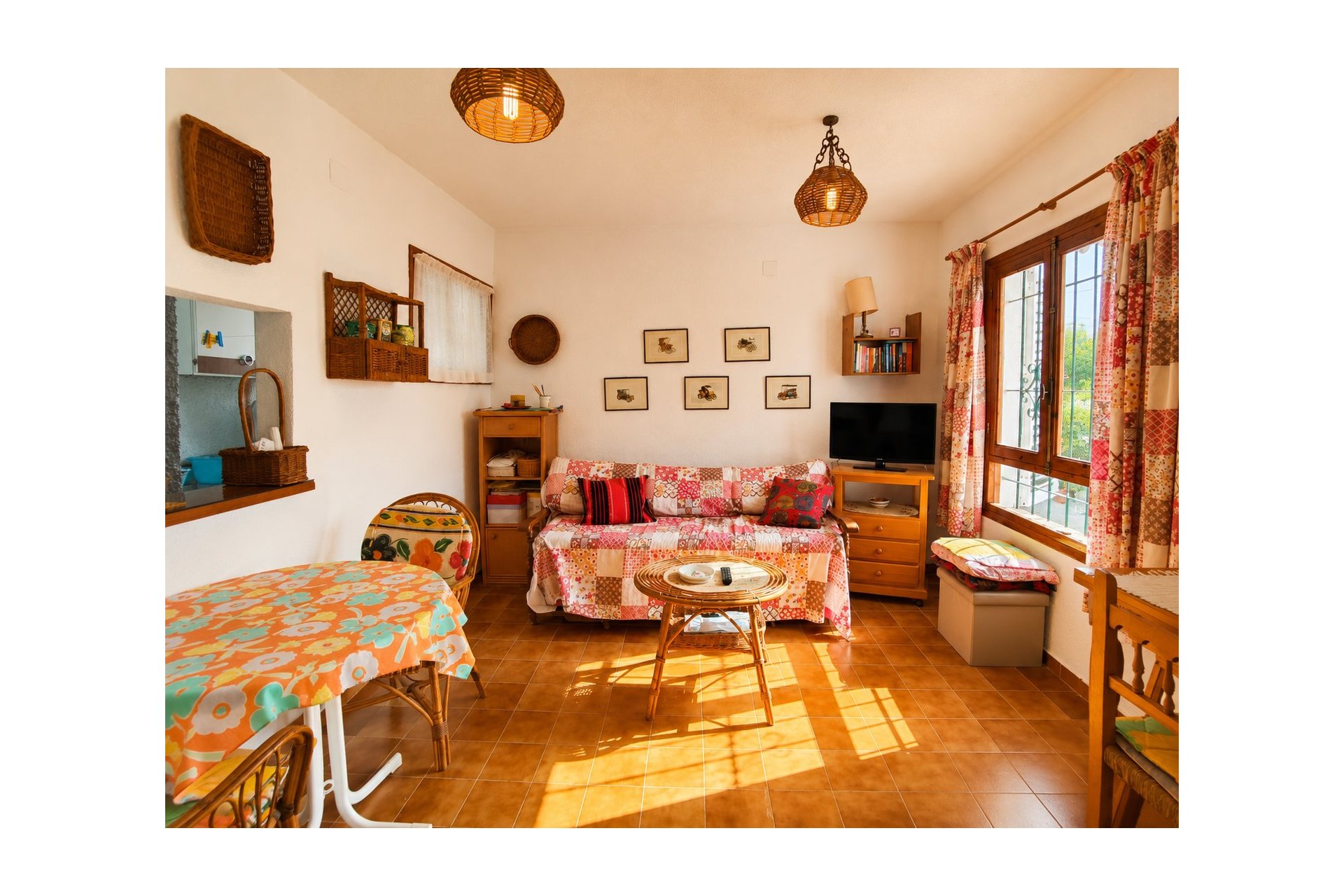 Reventa - Adosado -
Torrevieja - Torrevieja - Centre