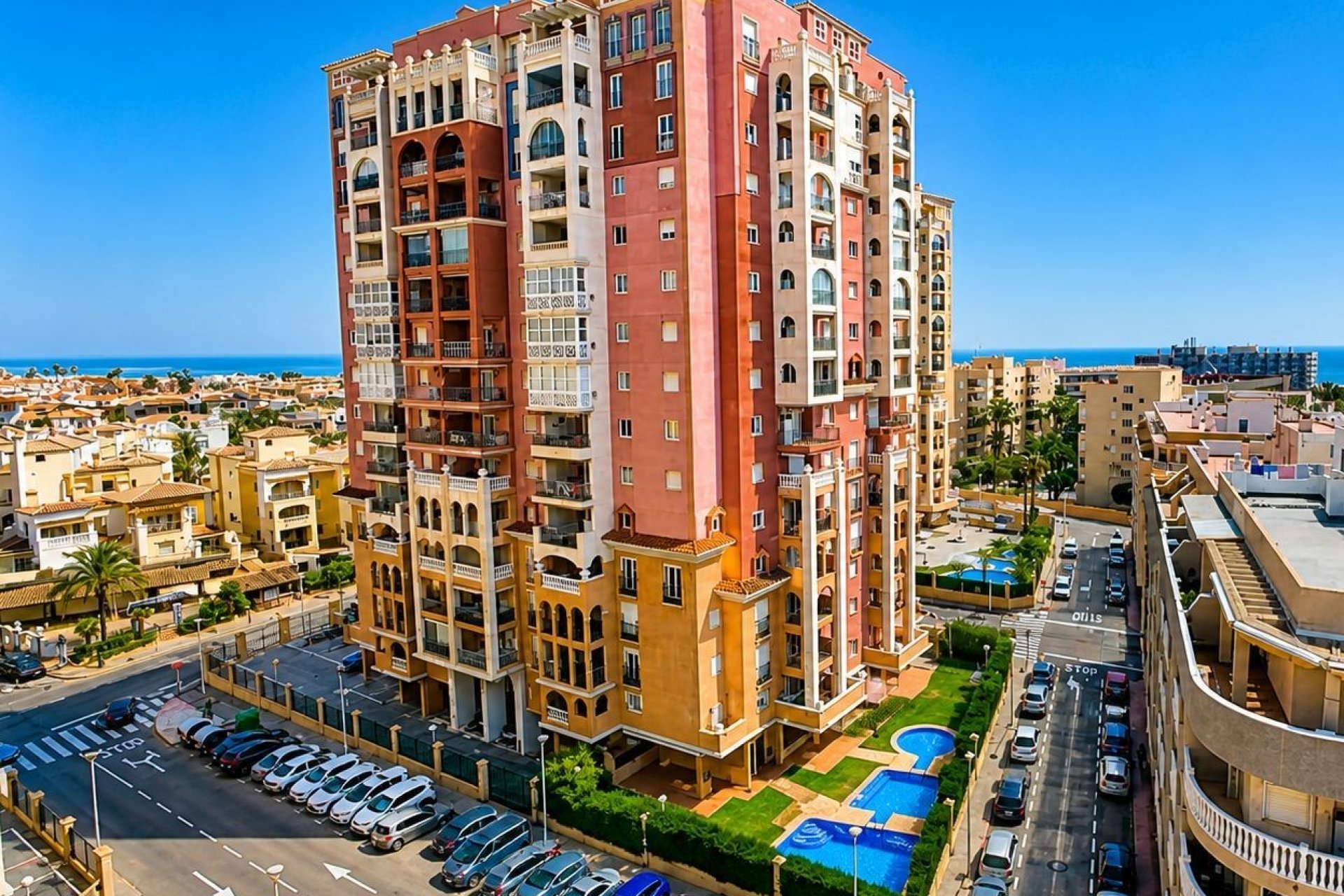Reventa - Apartament / Duplex -
Torrevieja - Playa de los Locos