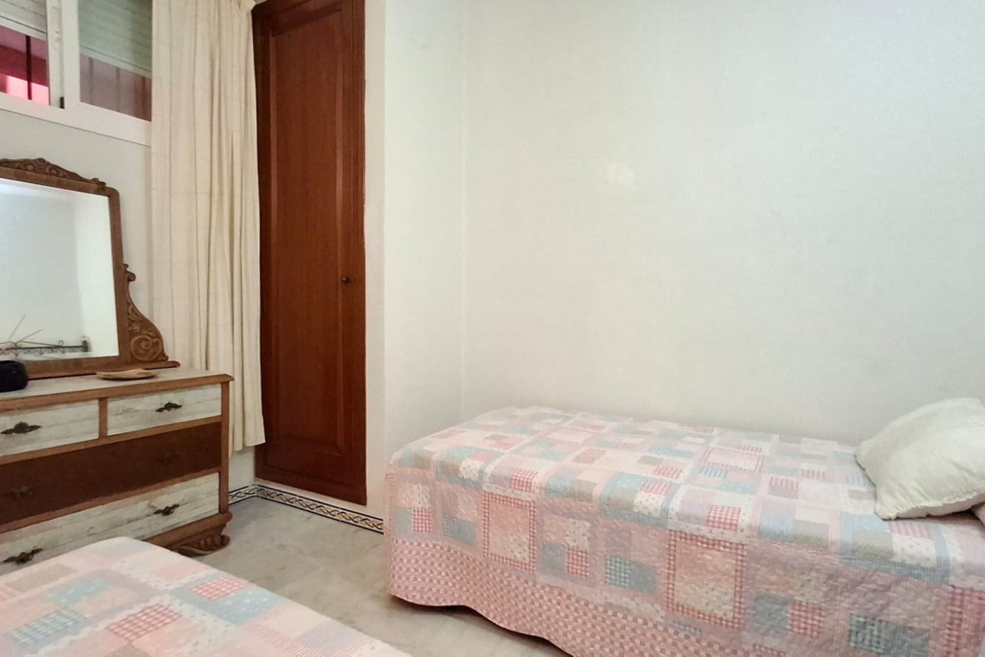 Reventa - Apartament / Duplex -
Torrevieja - Playa de los Locos