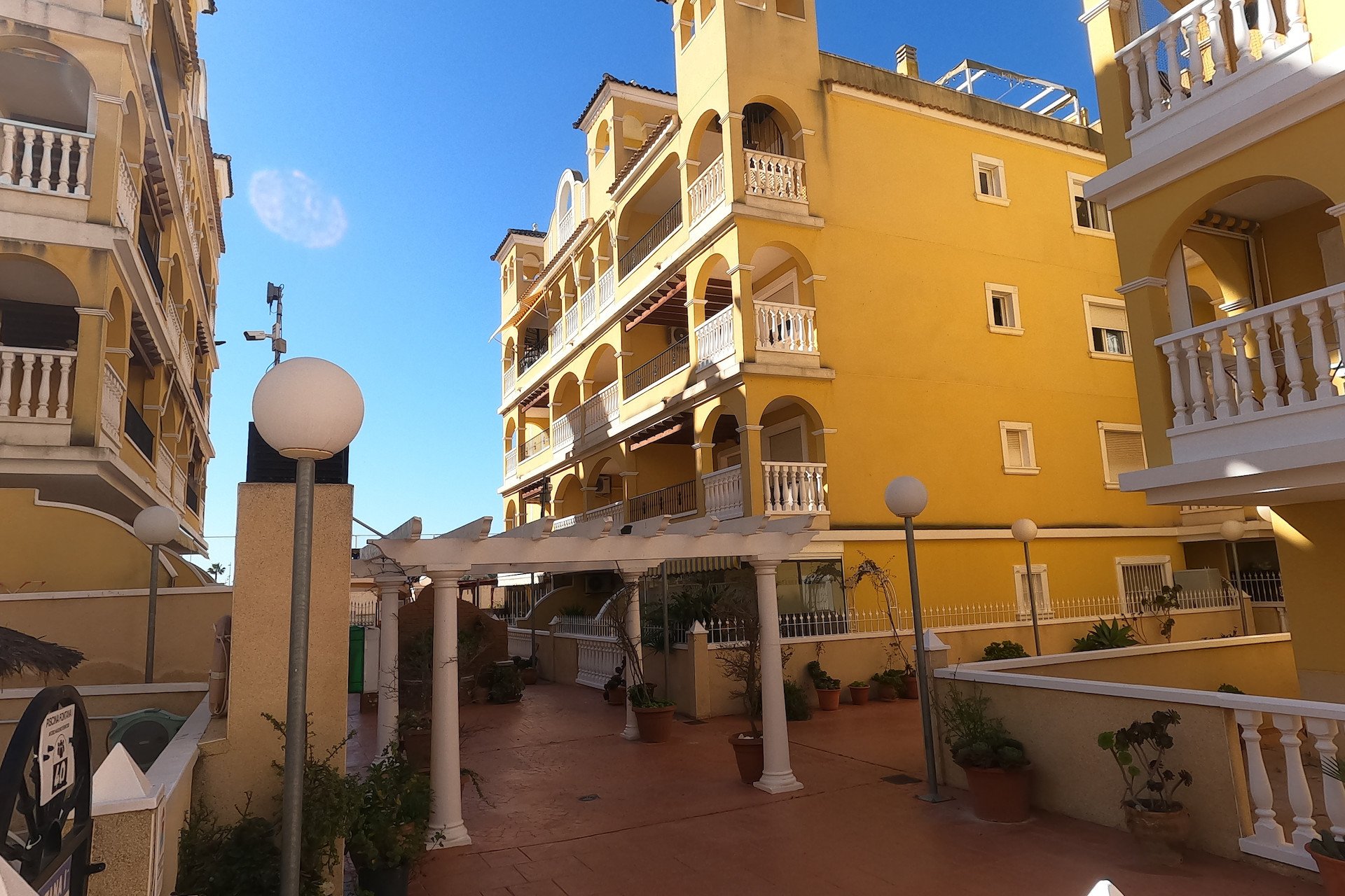 Reventa - Apartamento / piso -
Algorfa - Algorfa - Village