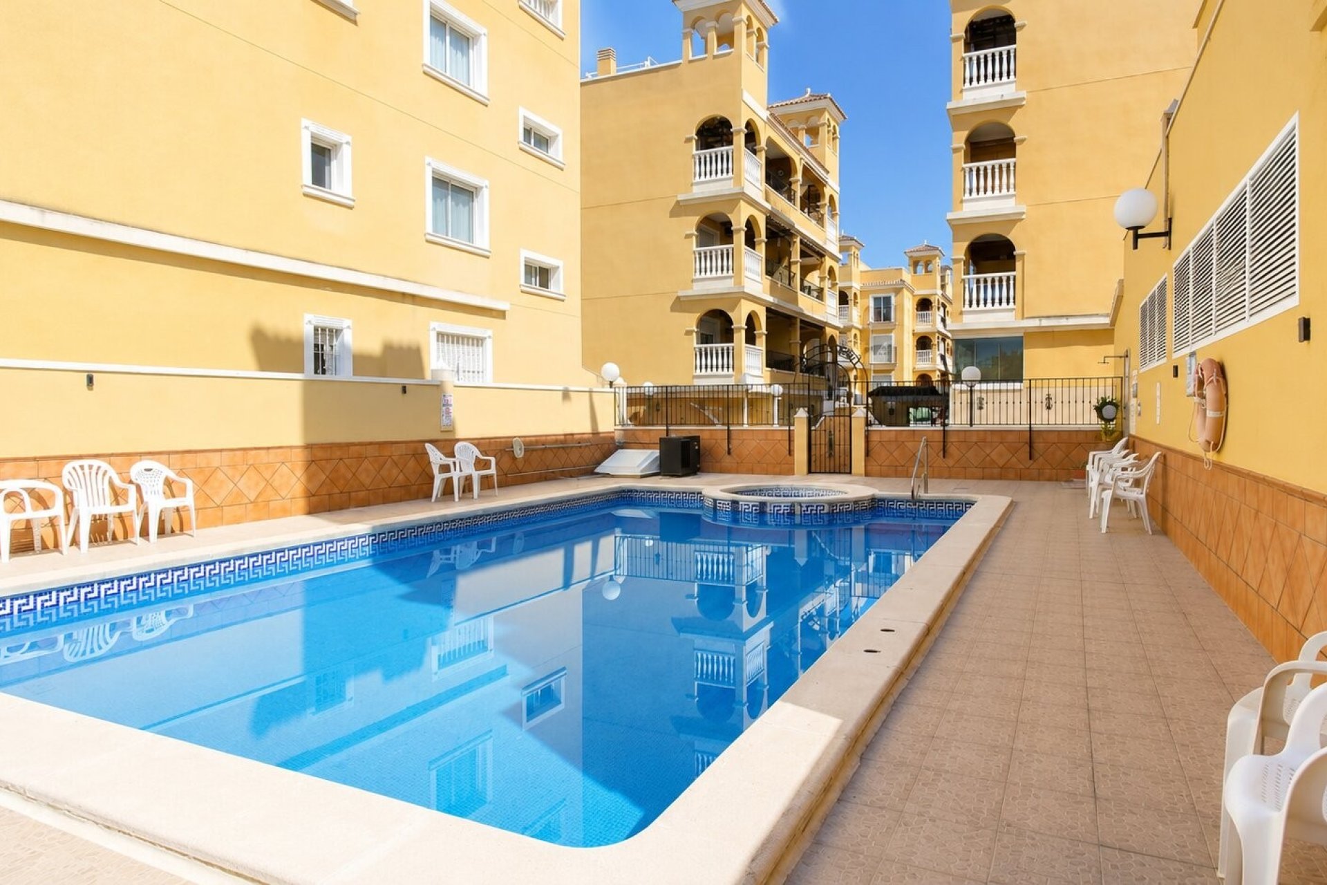 Reventa - Apartamento / piso -
Algorfa - Algorfa - Village
