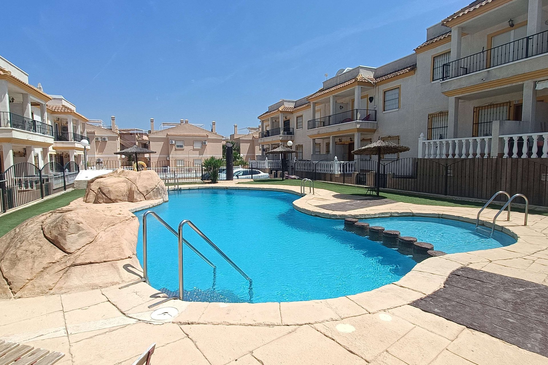 Reventa - Apartamento / piso -
Algorfa - Montemar