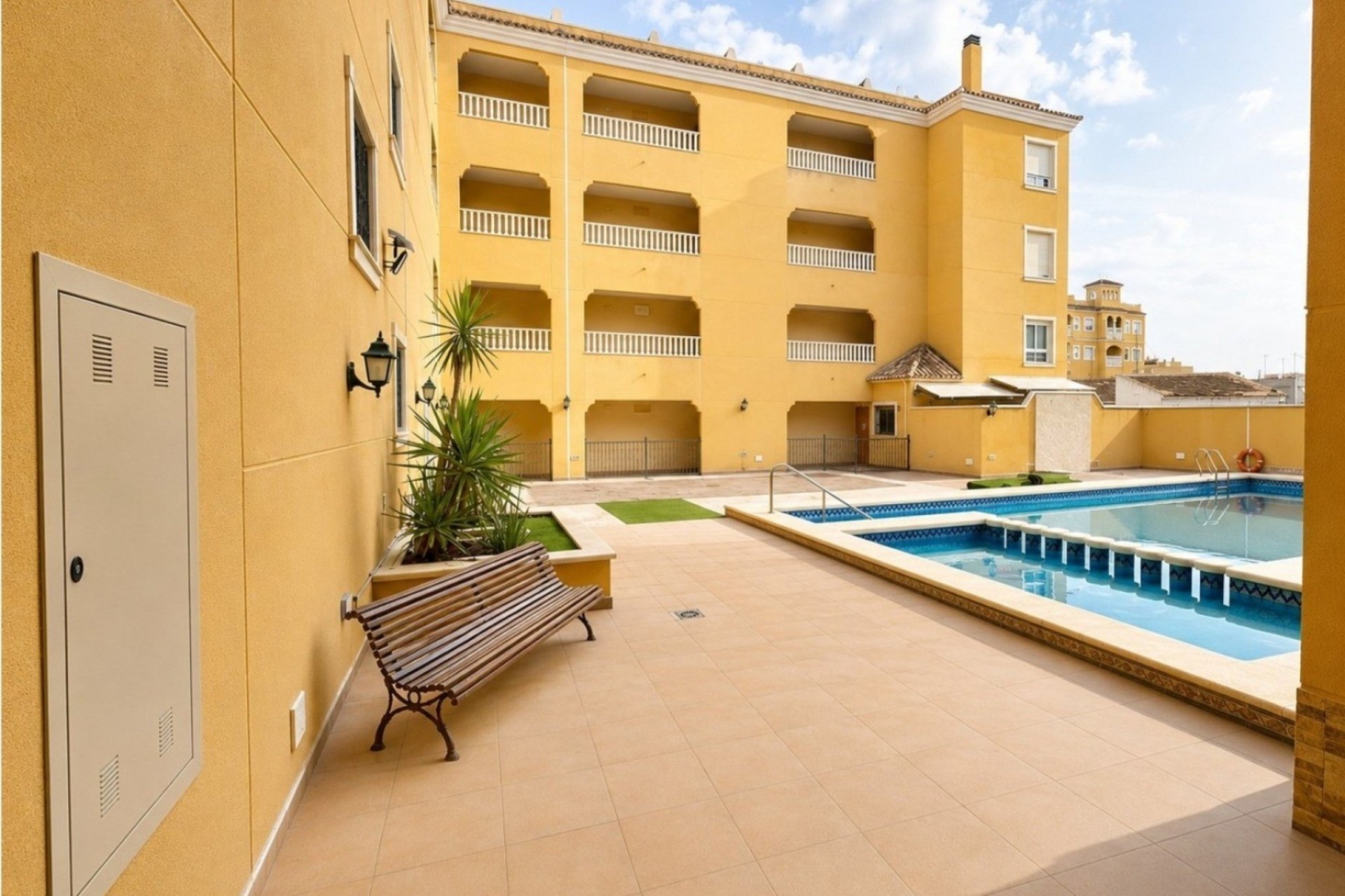 Reventa - Apartamento / piso -
Almoradi - Almoradi - Town
