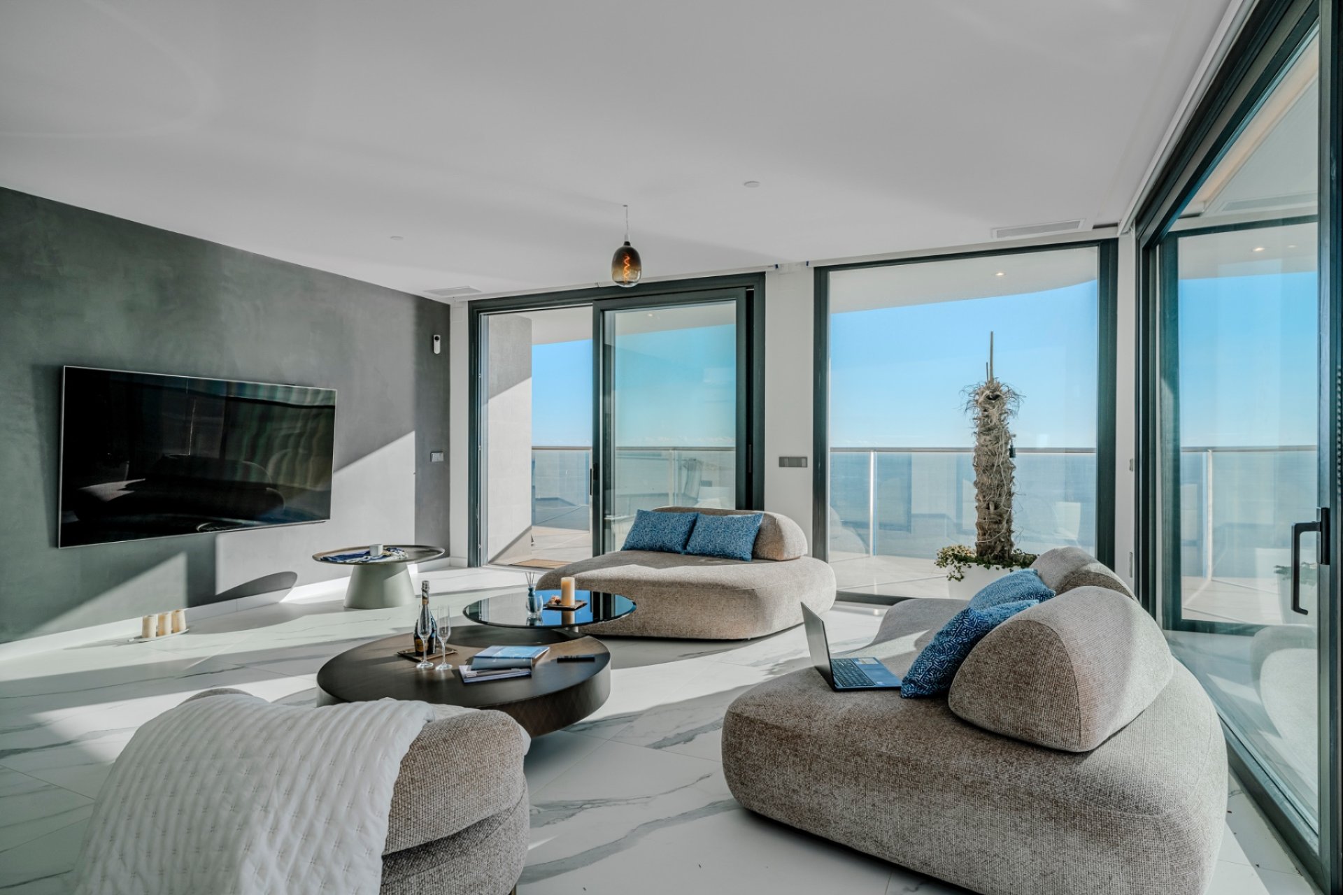 Reventa - Apartamento / piso -
Benidorm - Playa de Poniente