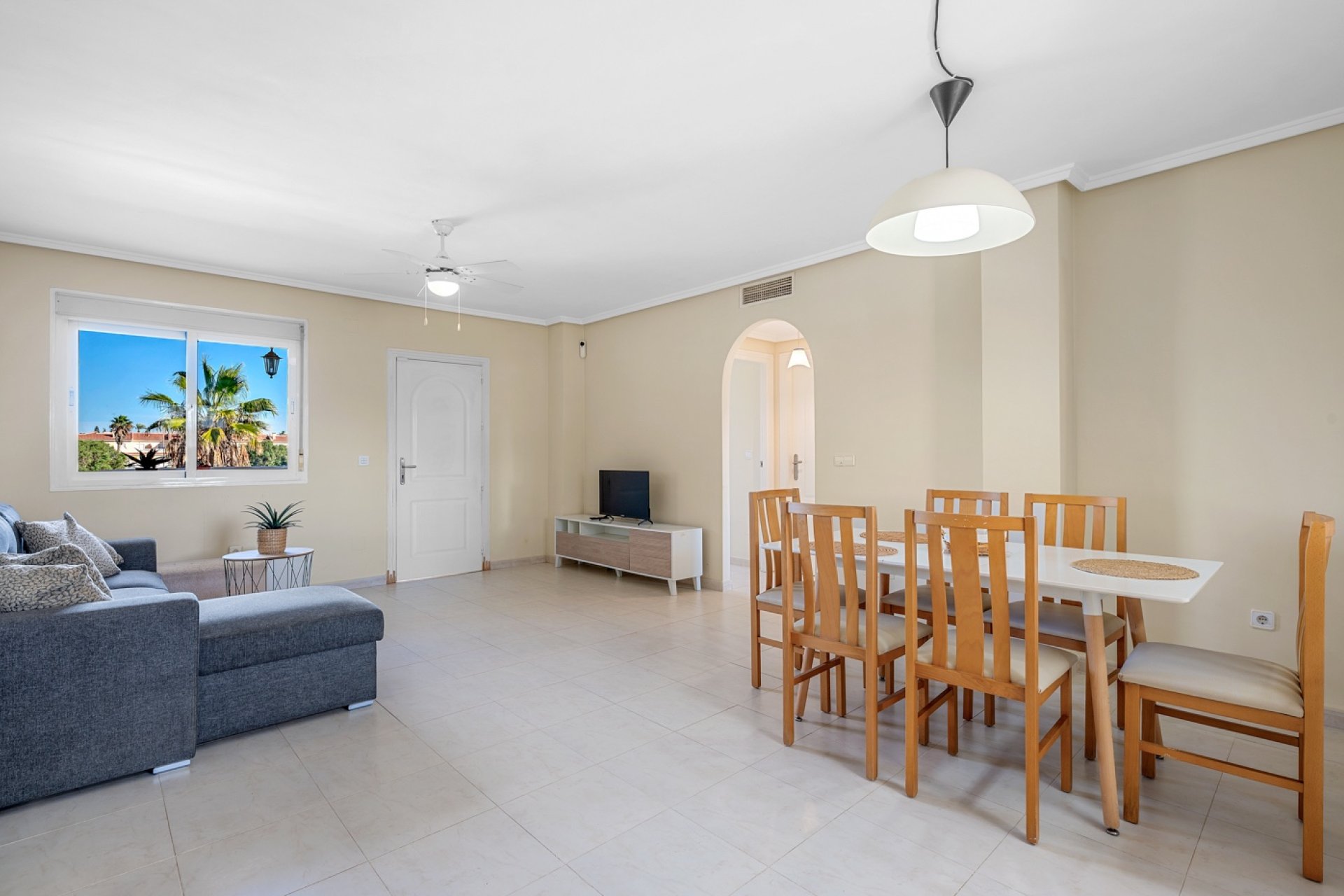 Reventa - Apartamento / piso -
Ciudad Quesada - Doña Pepa