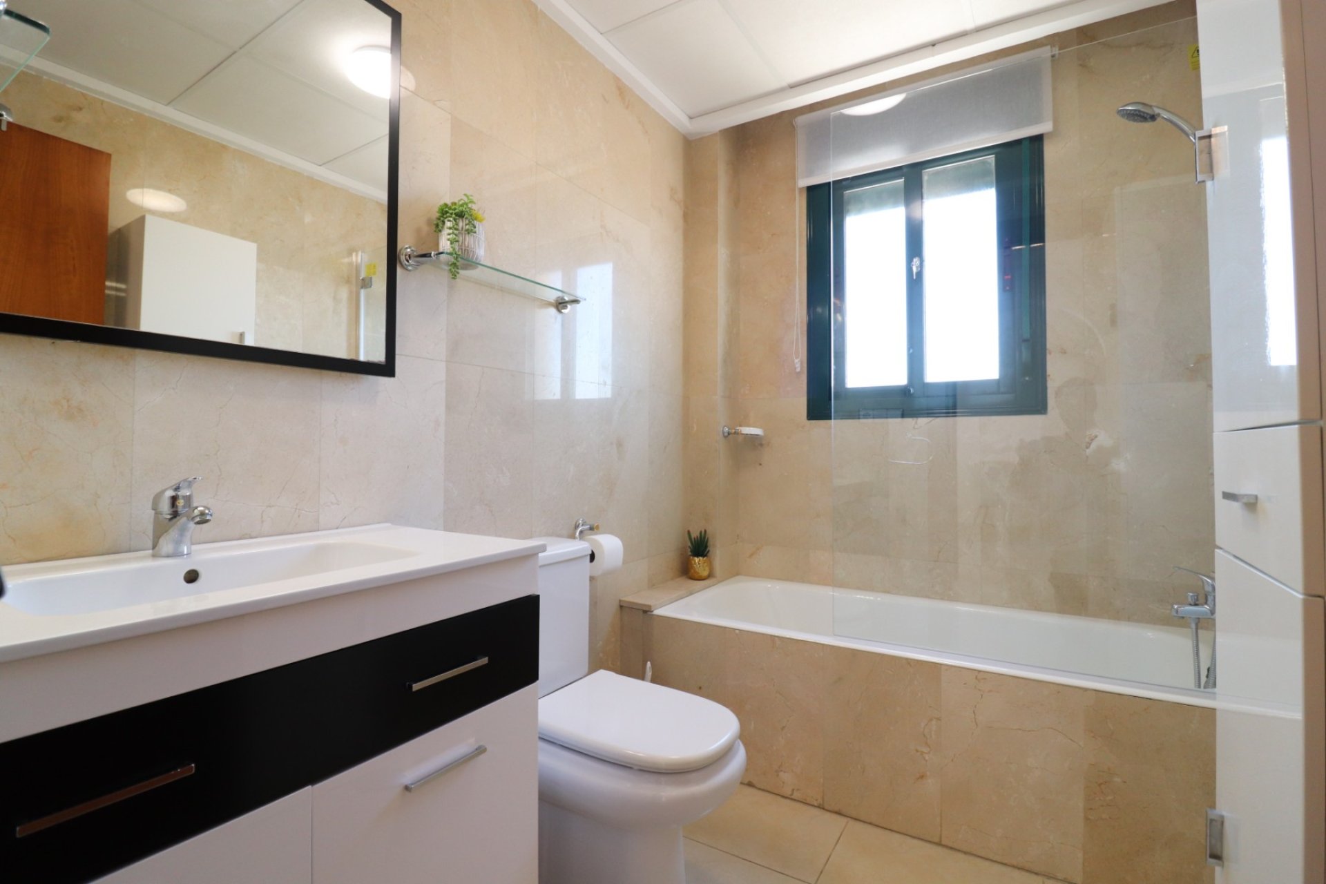 Reventa - Apartamento / piso -
Ciudad Quesada - Doña Pepa