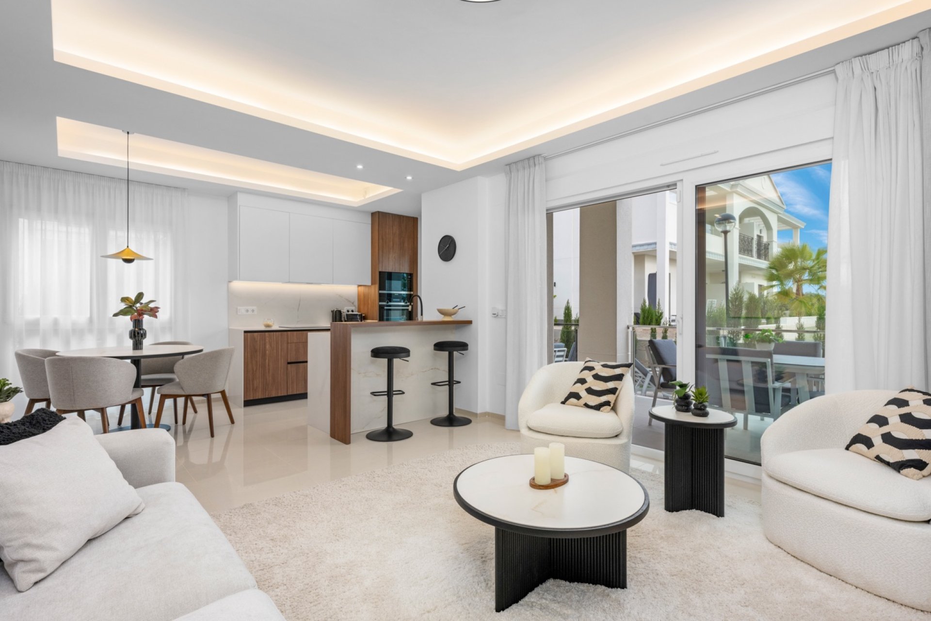 Reventa - Apartamento / piso -
Ciudad Quesada - La Laguna