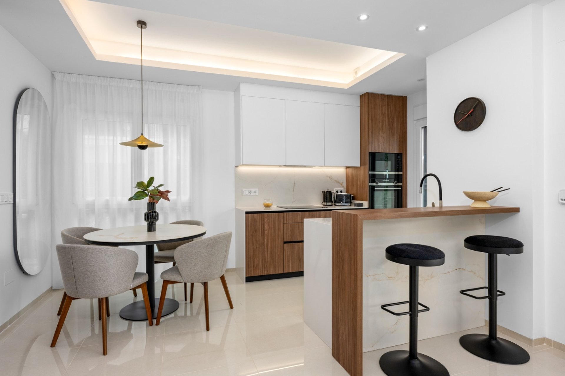 Reventa - Apartamento / piso -
Ciudad Quesada - La Laguna