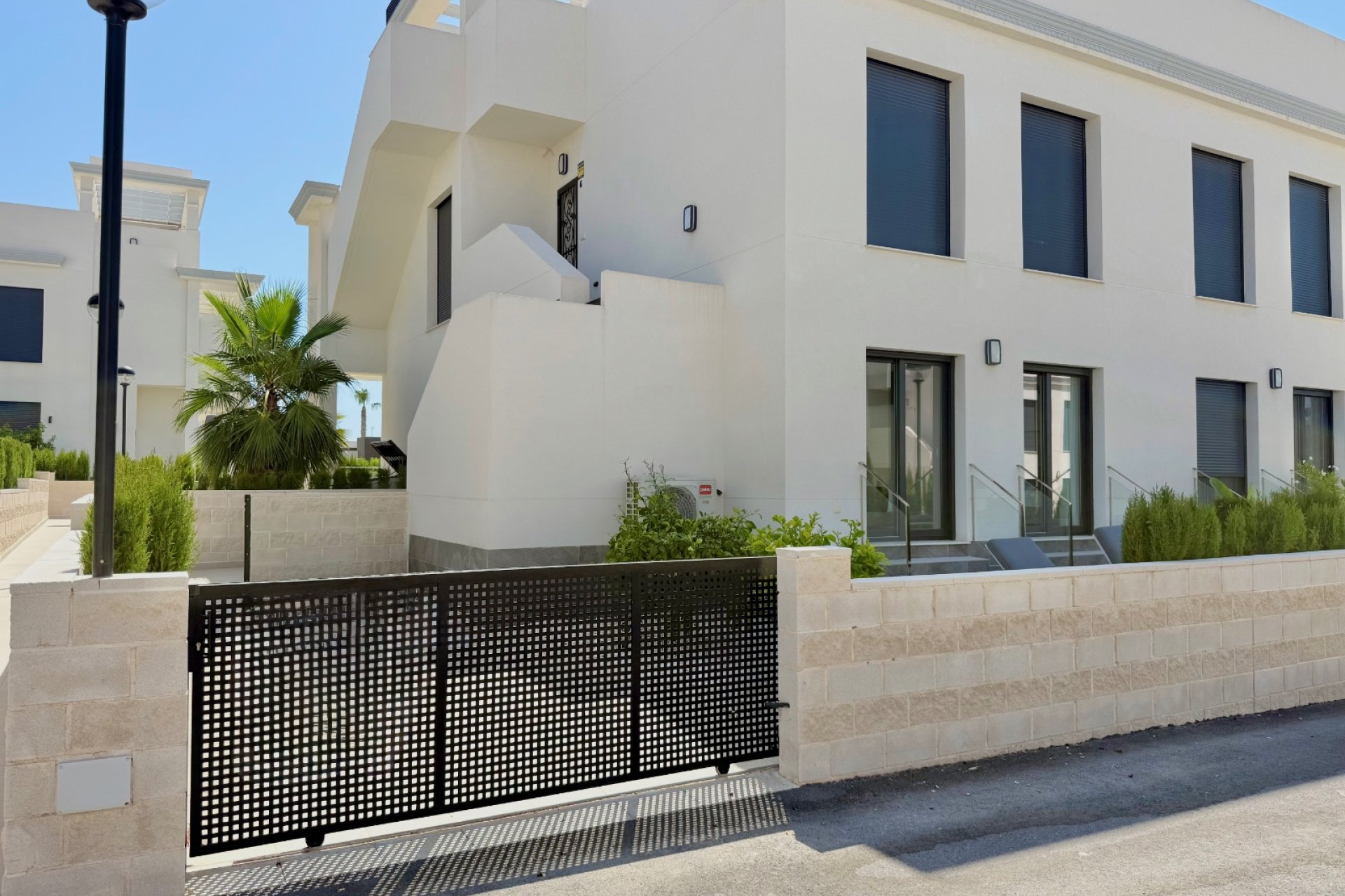 Reventa - Apartamento / piso -
Ciudad Quesada - La Laguna