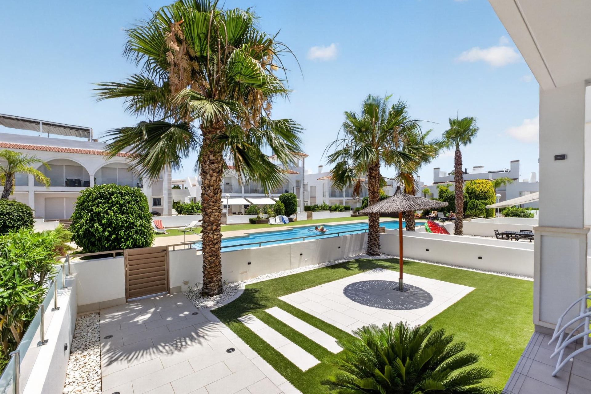 Reventa - Apartamento / piso -
Ciudad Quesada - La Laguna
