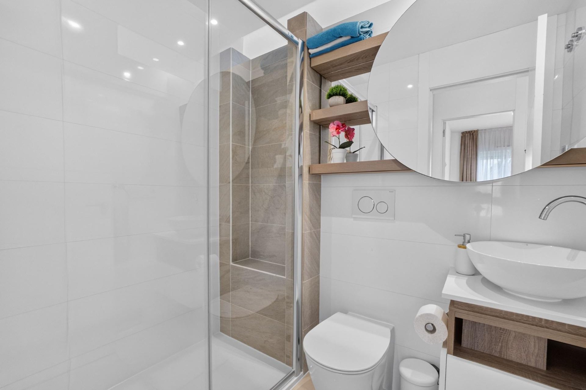 Reventa - Apartamento / piso -
Ciudad Quesada - La Laguna