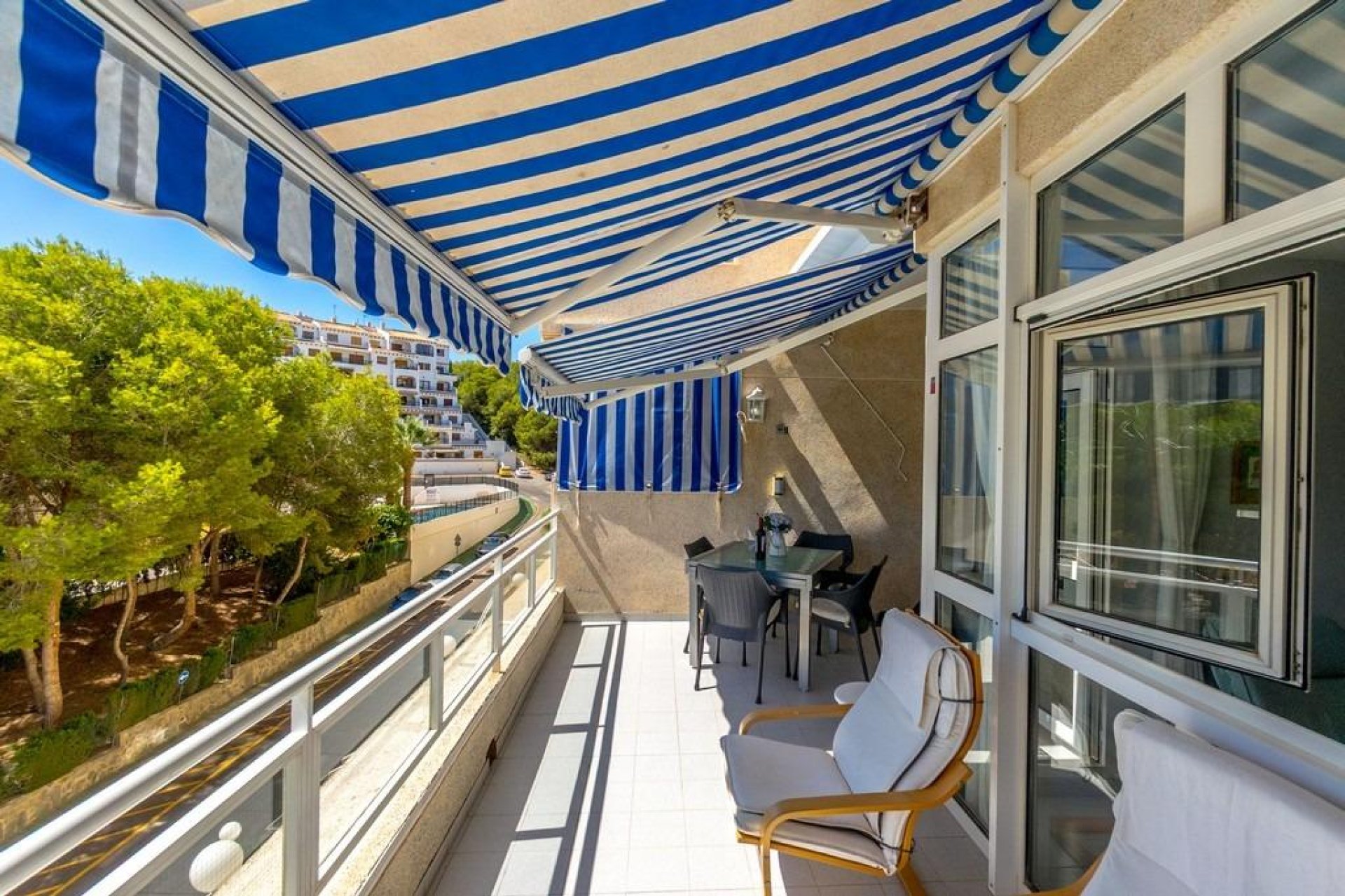 Reventa - Apartamento / piso -
Dehesa de campoamor - Altos de campoamor