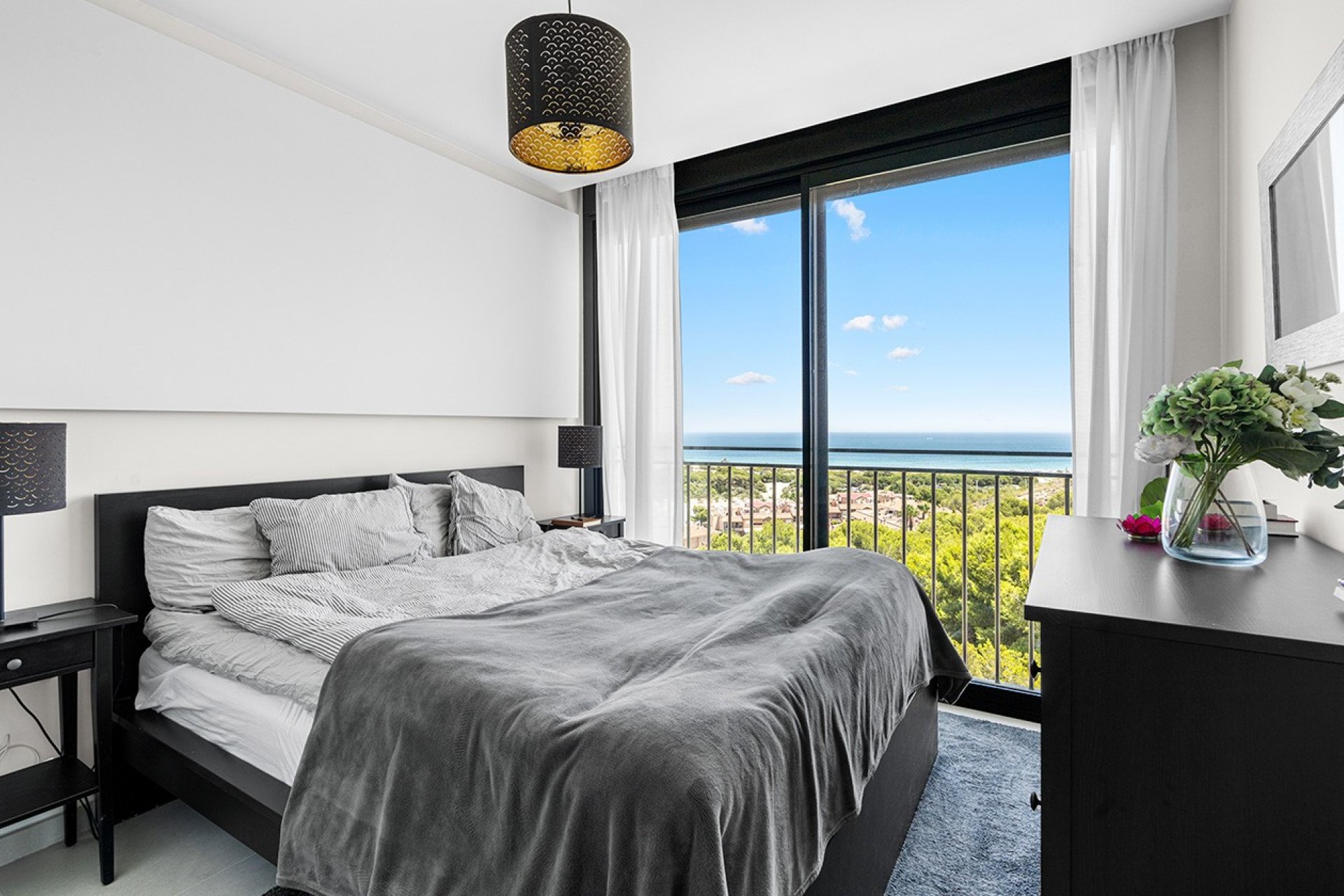 Reventa - Apartamento / piso -
Gran Alacant - Playa del Carabassí