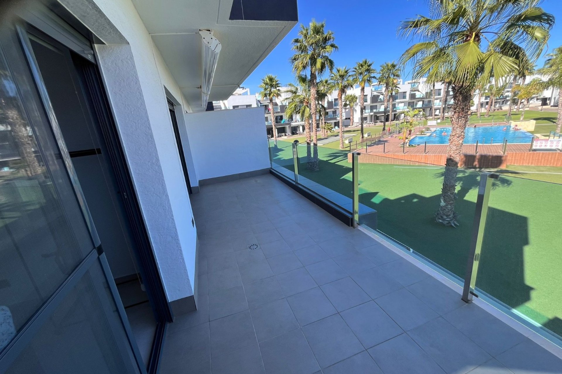 Reventa - Apartamento / piso -
Guardamar del Segura - El Raso