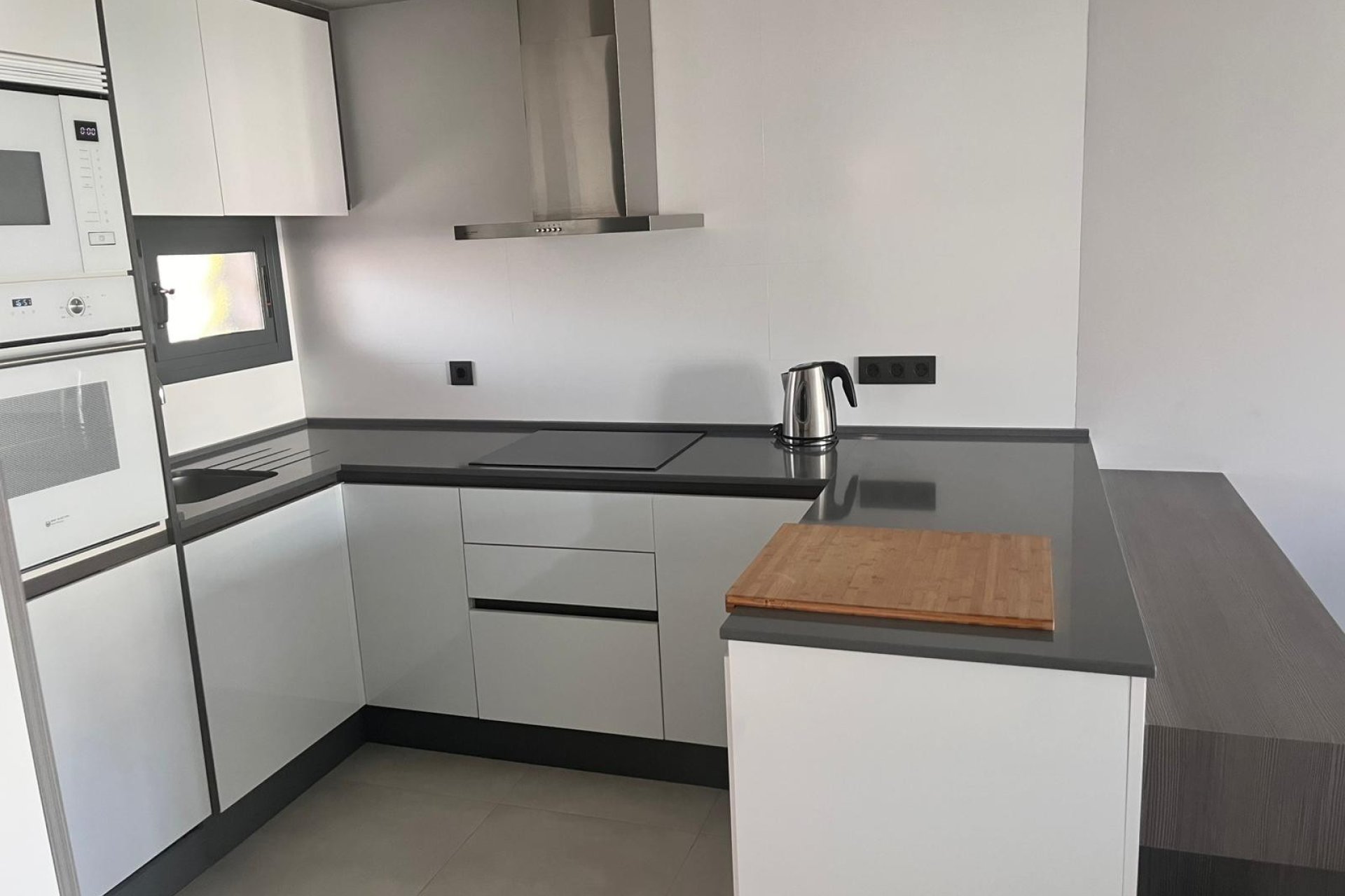 Reventa - Apartamento / piso -
Guardamar del Segura - El Raso