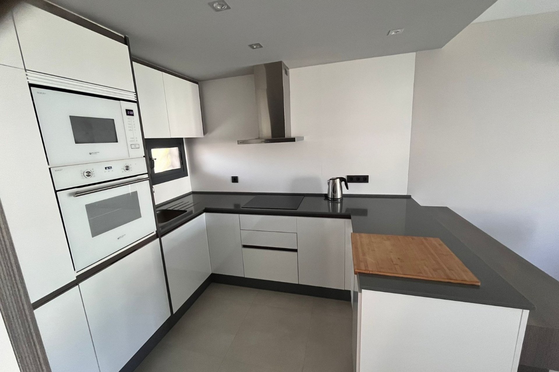 Reventa - Apartamento / piso -
Guardamar del Segura - El Raso