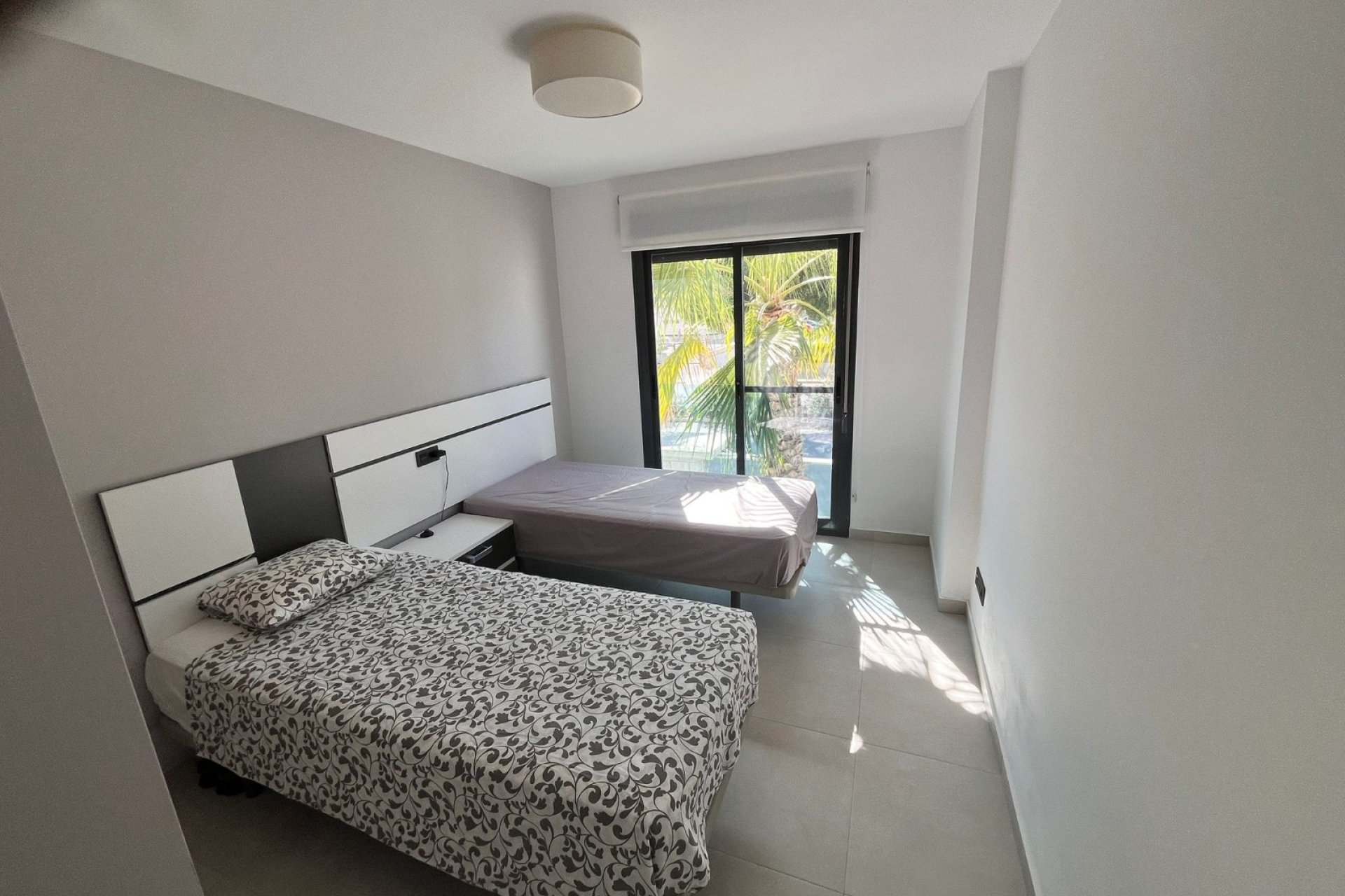 Reventa - Apartamento / piso -
Guardamar del Segura - El Raso