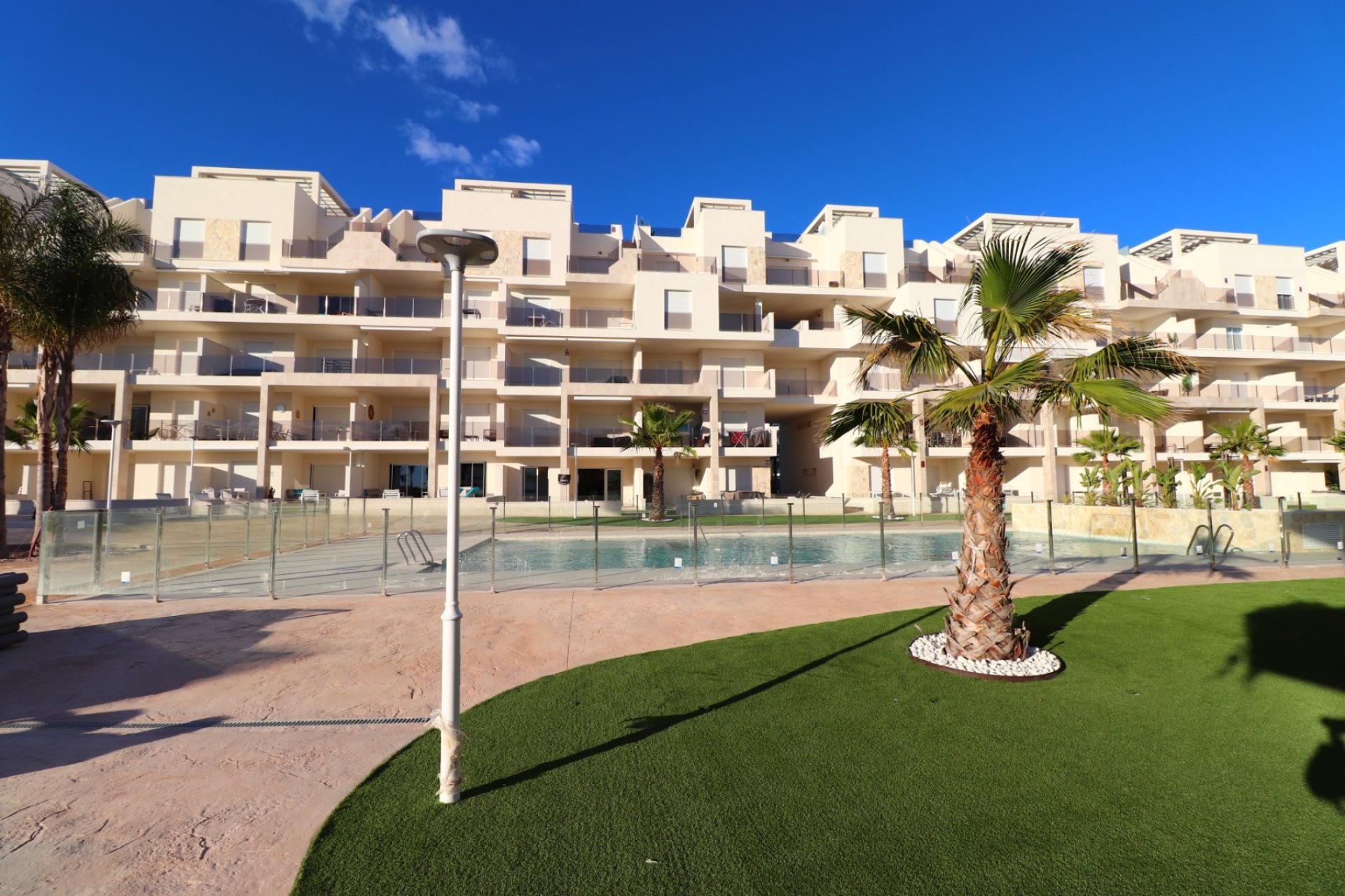 Reventa - Apartamento / piso -
Guardamar del Segura - El Raso