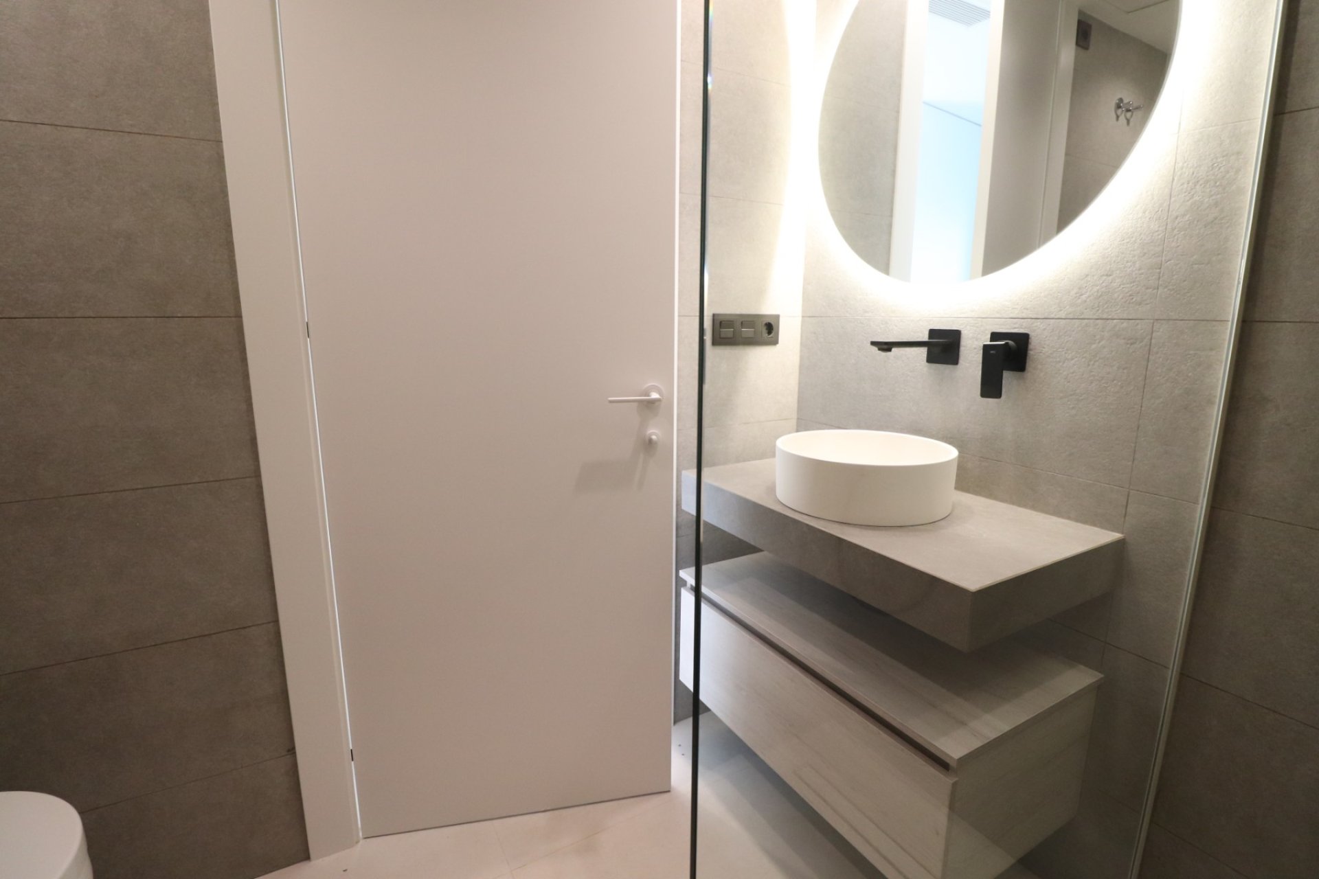 Reventa - Apartamento / piso -
Guardamar del Segura - El Raso
