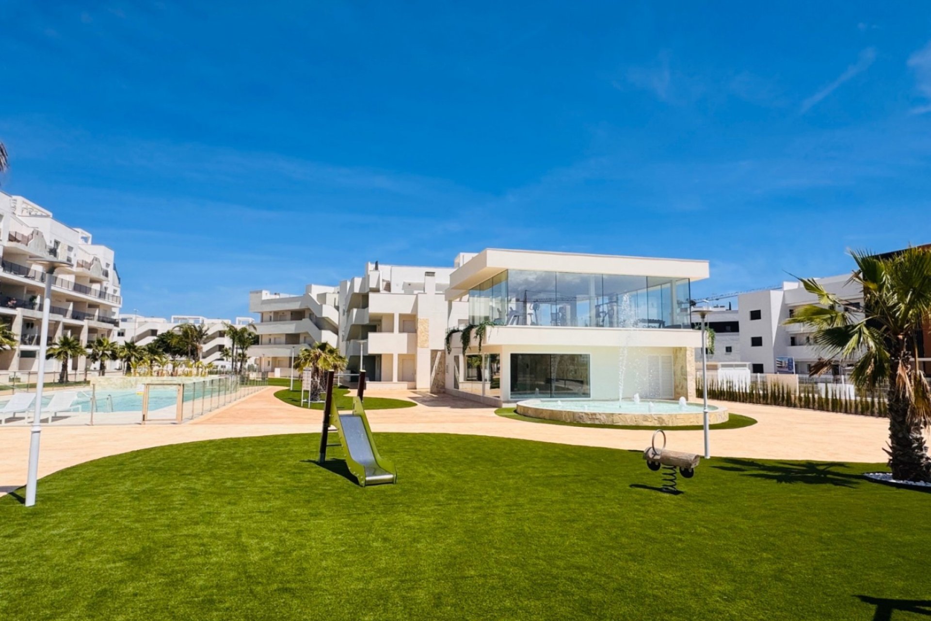 Reventa - Apartamento / piso -
Guardamar del Segura - El Raso