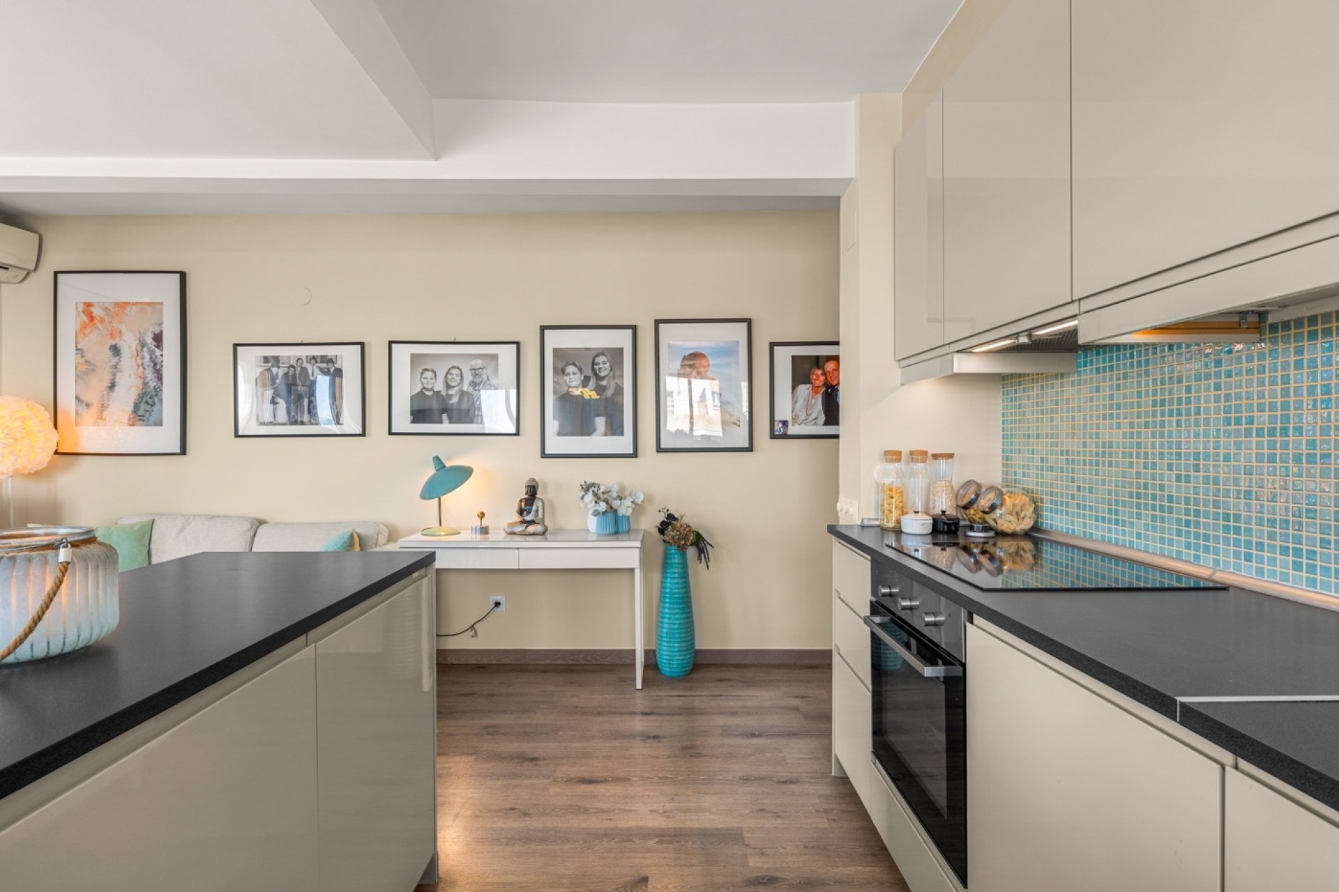 Reventa - Apartamento / piso -
Guardamar del Segura - Guardamar del Segura - Town