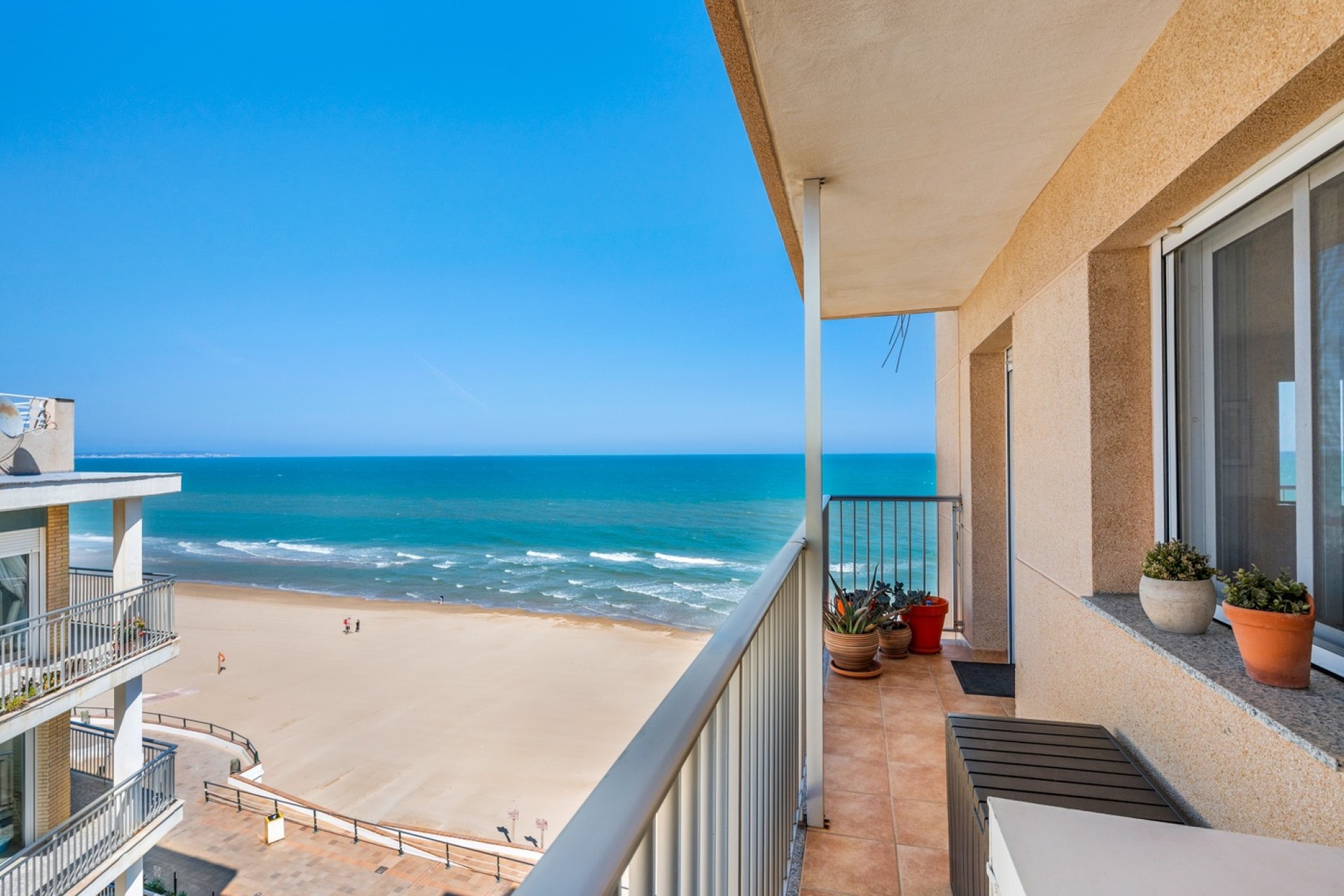 Reventa - Apartamento / piso -
Guardamar del Segura - Guardamar del Segura - Town