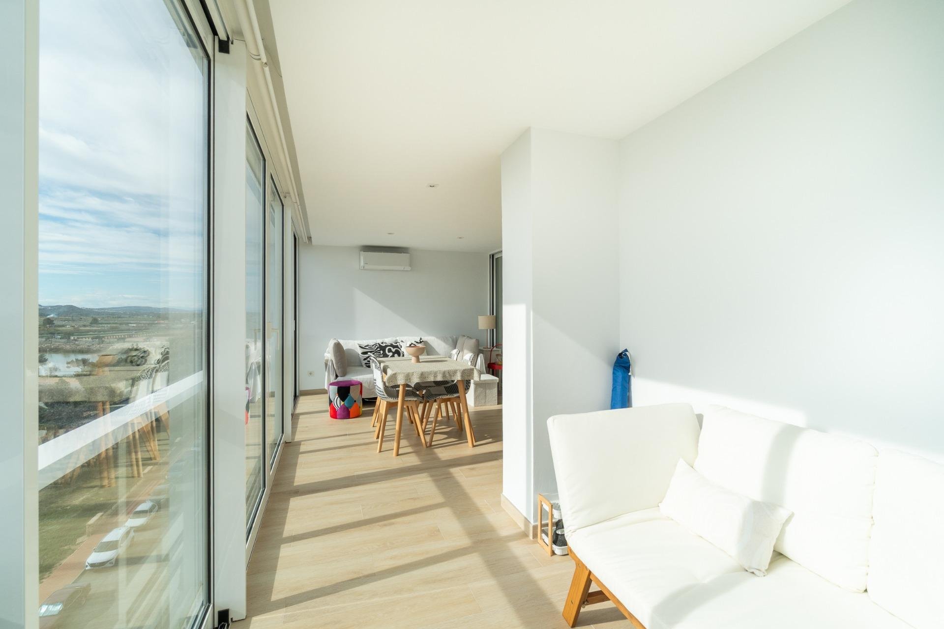 Reventa - Apartamento / piso -
Guardamar del Segura - Guardamar