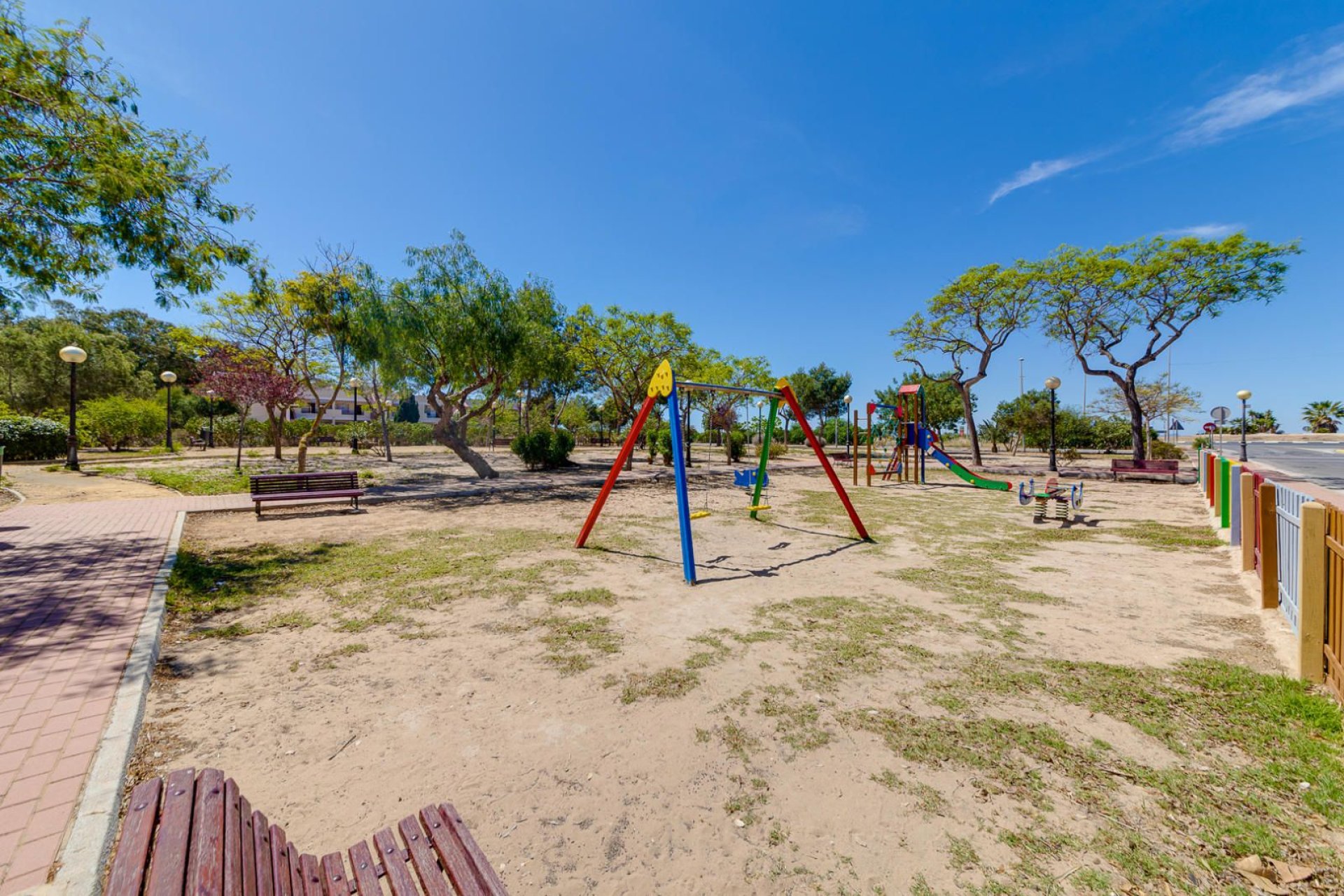 Reventa - Apartamento / piso -
Guardamar del Segura - Pinomar