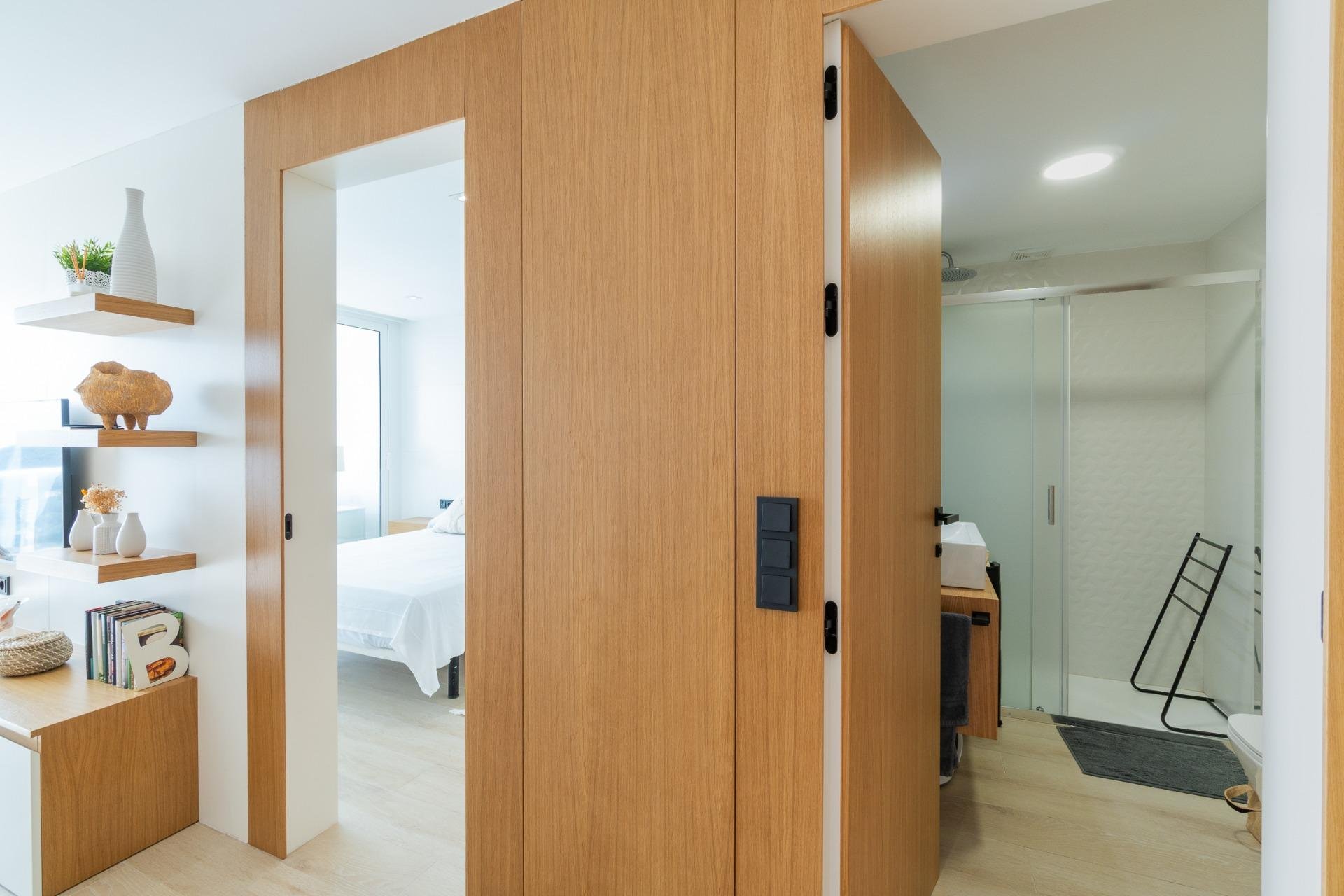 Reventa - Apartamento / piso -
Guardamar del Segura - Puerto Deportivo