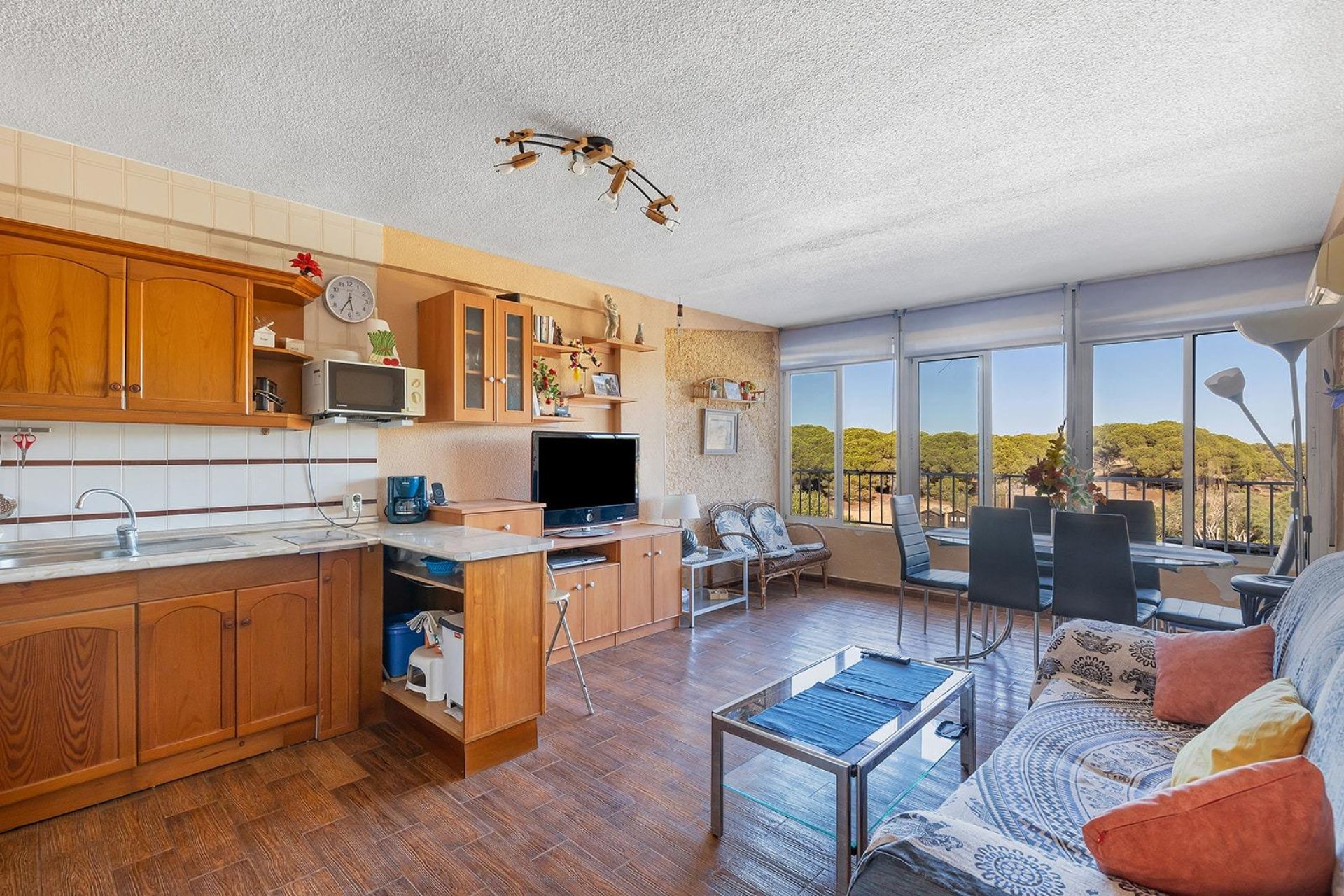 Reventa - Apartamento / piso -
Guardamar del Segura - Urb. pinomar