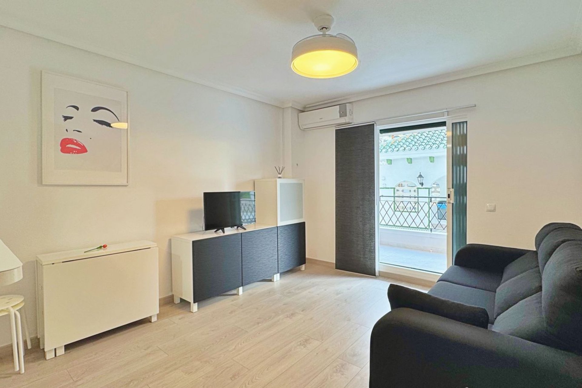 Reventa - Apartamento / piso -
La Mata - La Mata - Town