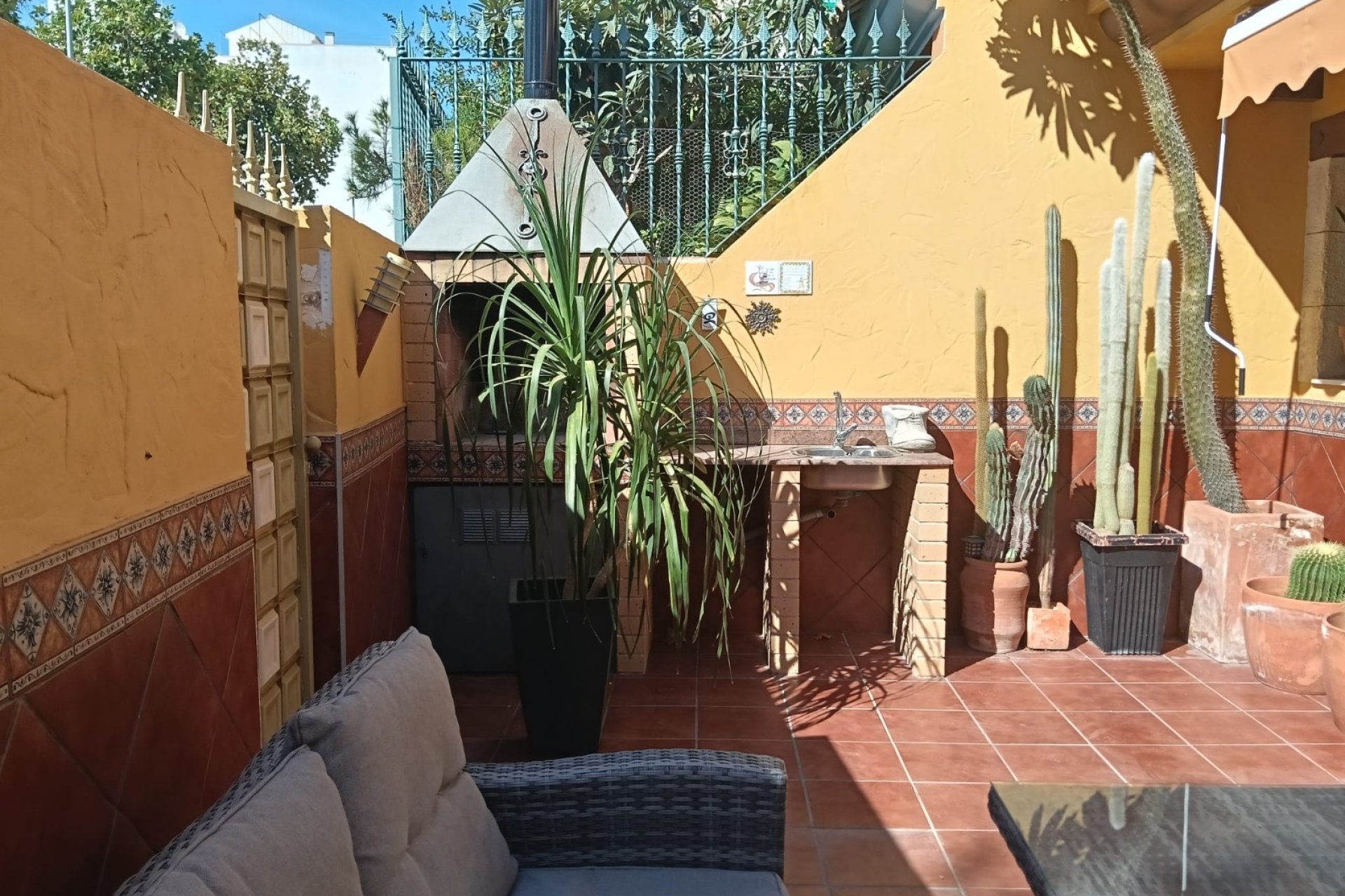 Reventa - Apartamento / piso -
Los Montesinos - Centro