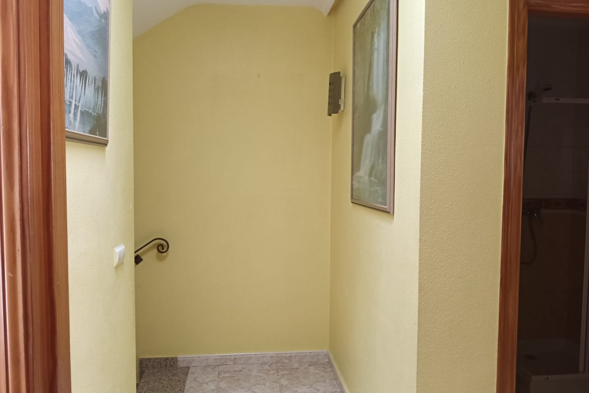 Reventa - Apartamento / piso -
Los Montesinos - Centro