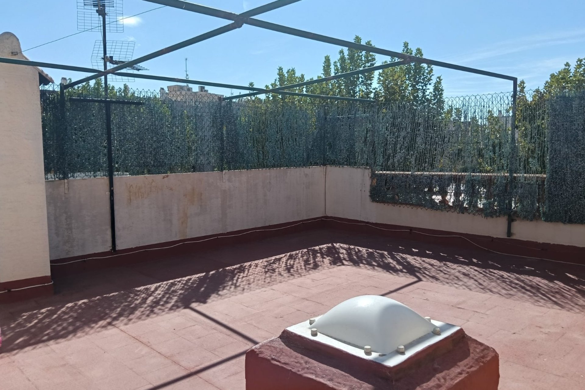 Reventa - Apartamento / piso -
Los Montesinos - Centro