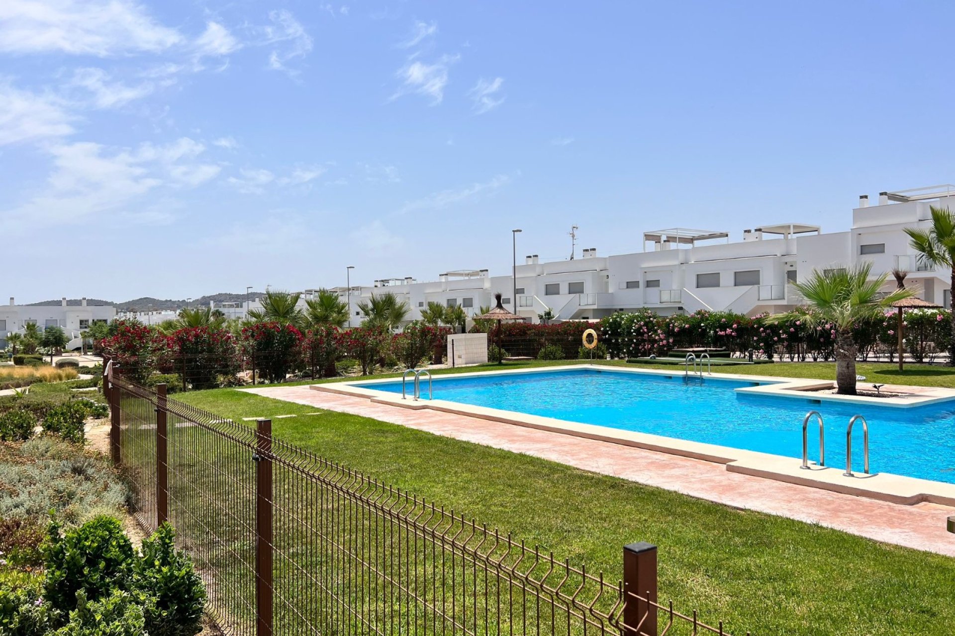 Reventa - Apartamento / piso -
Los Montesinos - Entre Naranjos / Vistabella Golf