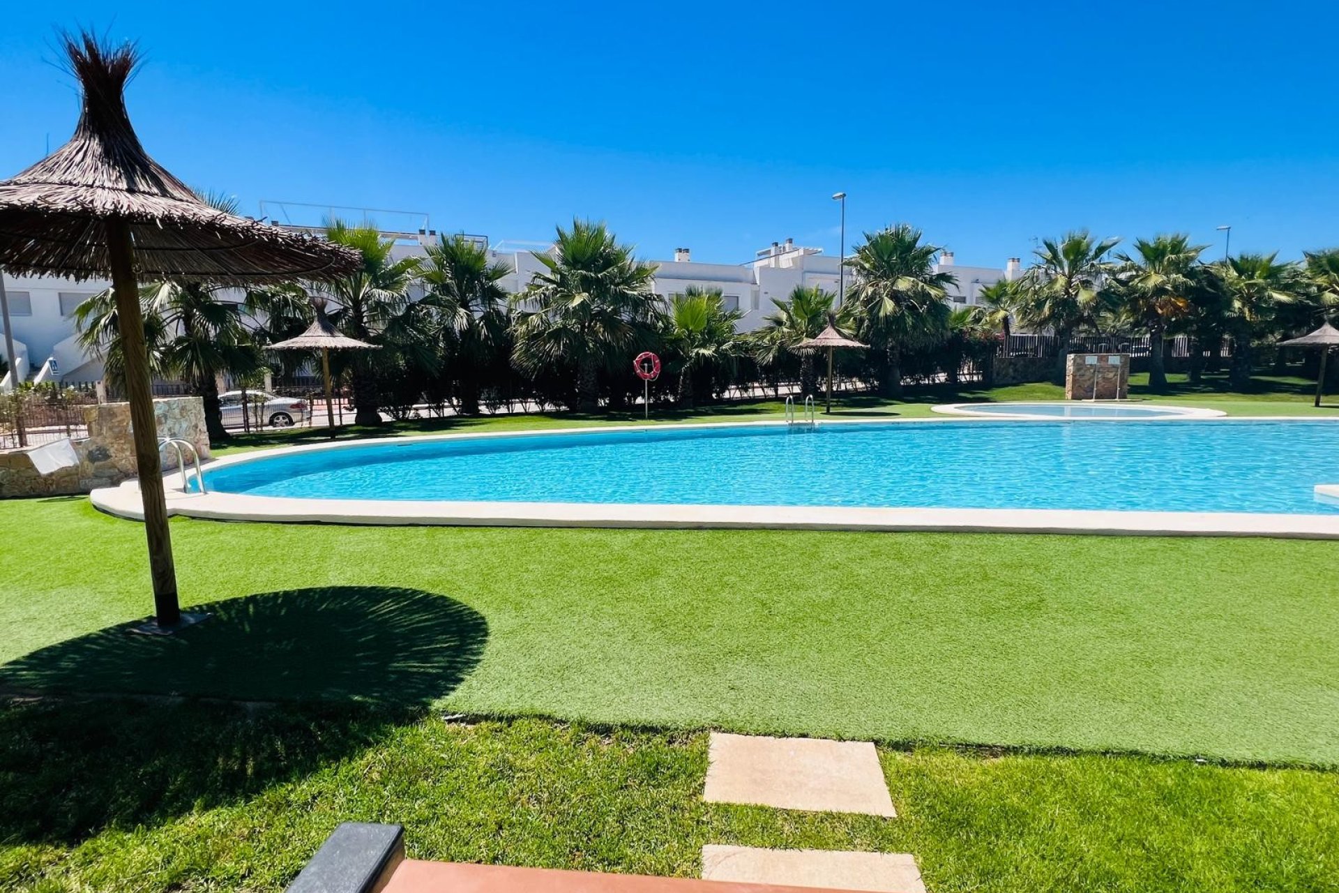 Reventa - Apartamento / piso -
Los Montesinos - Entre Naranjos / Vistabella Golf