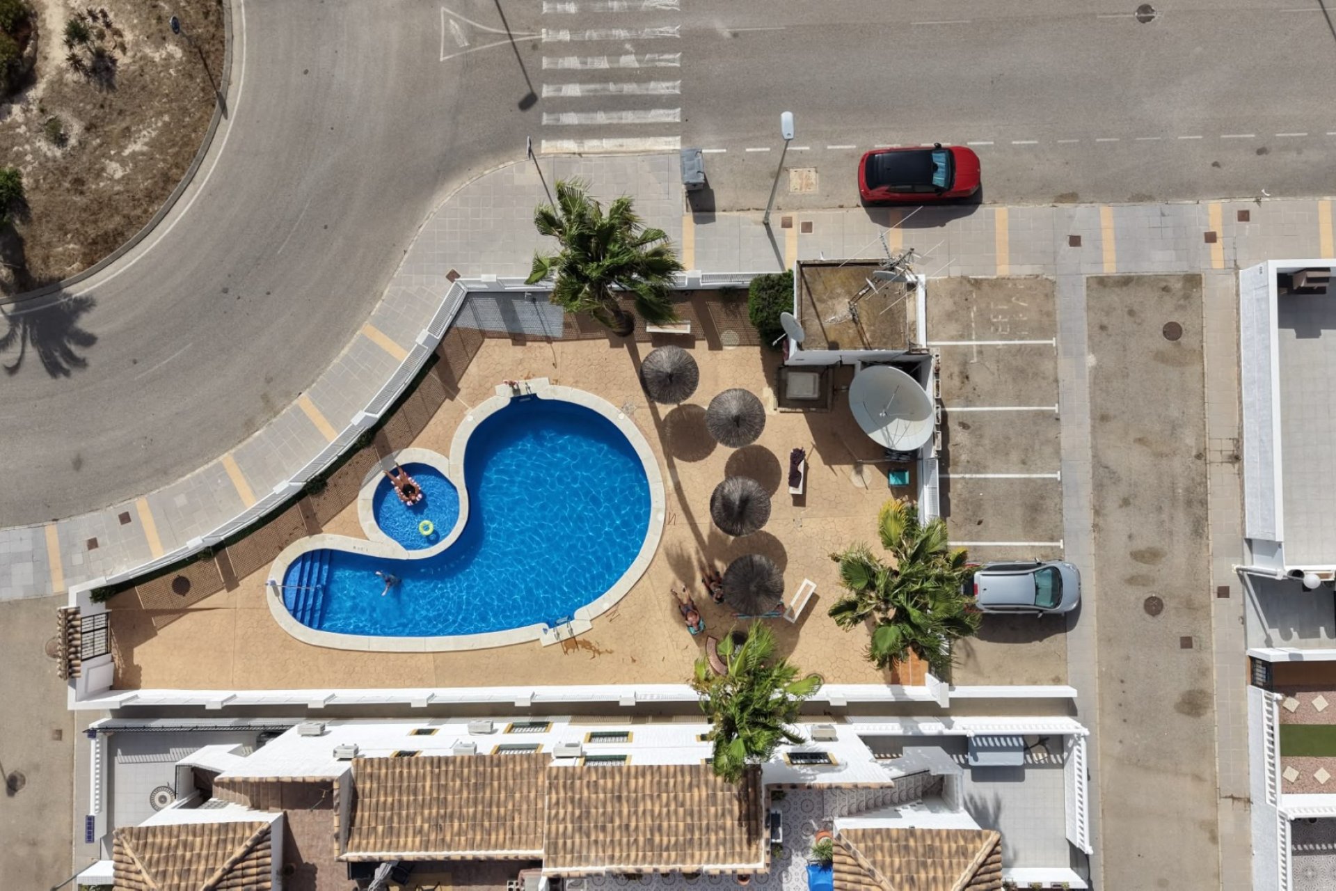 Reventa - Apartamento / piso -
Los Montesinos - Entre Naranjos / Vistabella Golf