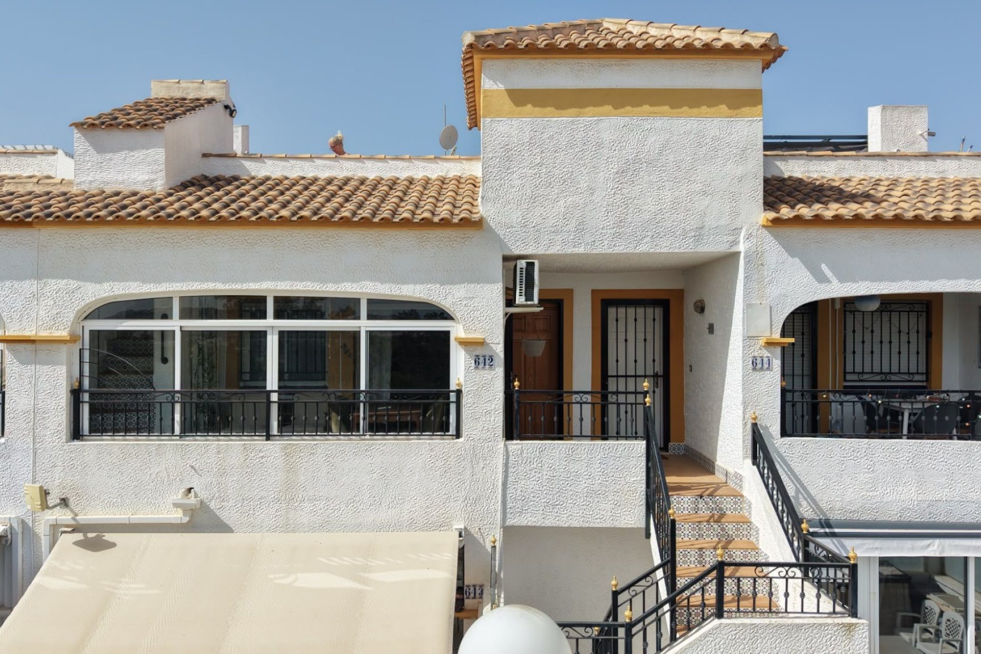 Reventa - Apartamento / piso -
Los Montesinos - Entre Naranjos / Vistabella Golf